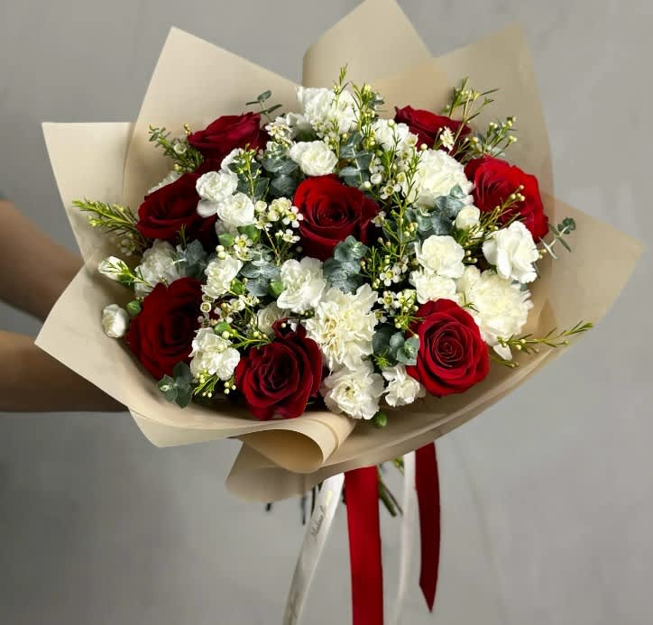 Forever - Introducing our “,” a stunning expression of love and affection. This exquisite arrangement features a captivating blend of deep red roses and delicate white flowers expertly arranged to convey the most heartfelt sentiments. Each element is carefully selected to create a harmonious composition that speaks of romance and adoration.  *If you need further information, please feel free to contact us! (650-885-6421) we offer service for all special needs! *some seasonal flowers &amp; vases subjected to change based on the season &amp; availability .
