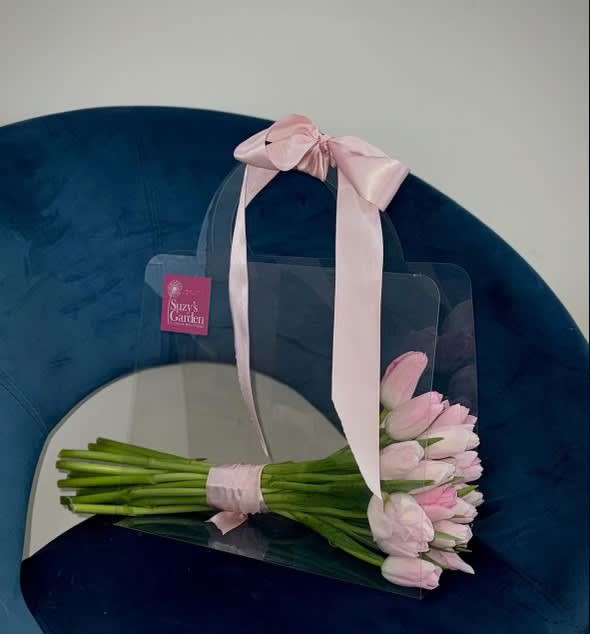 Tulip Purse Bouquet - 20 tulips of any color arranged in a purse