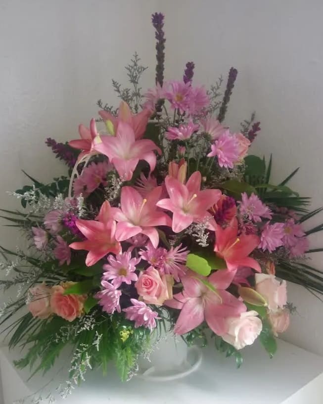 Tears in Heaven - Shades of pinks and lavenders in a white urn