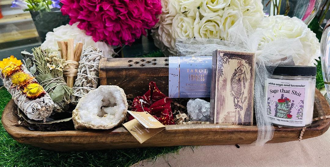 Cleansing kit - This unique gift is perfect for the spiritual friend in your life.