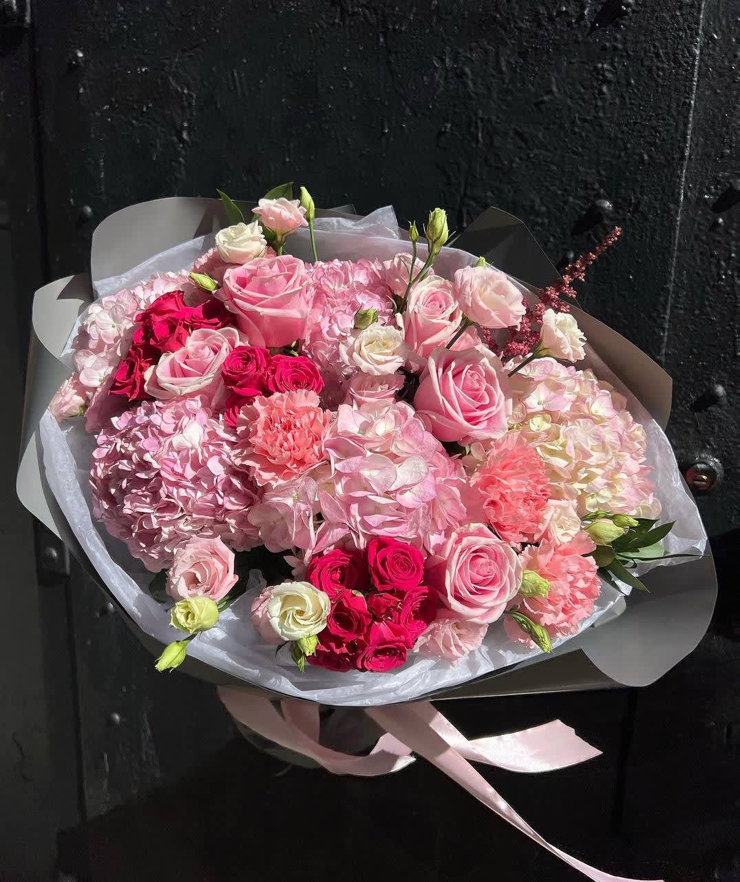 #59 Palette  - Mixed premium flowers