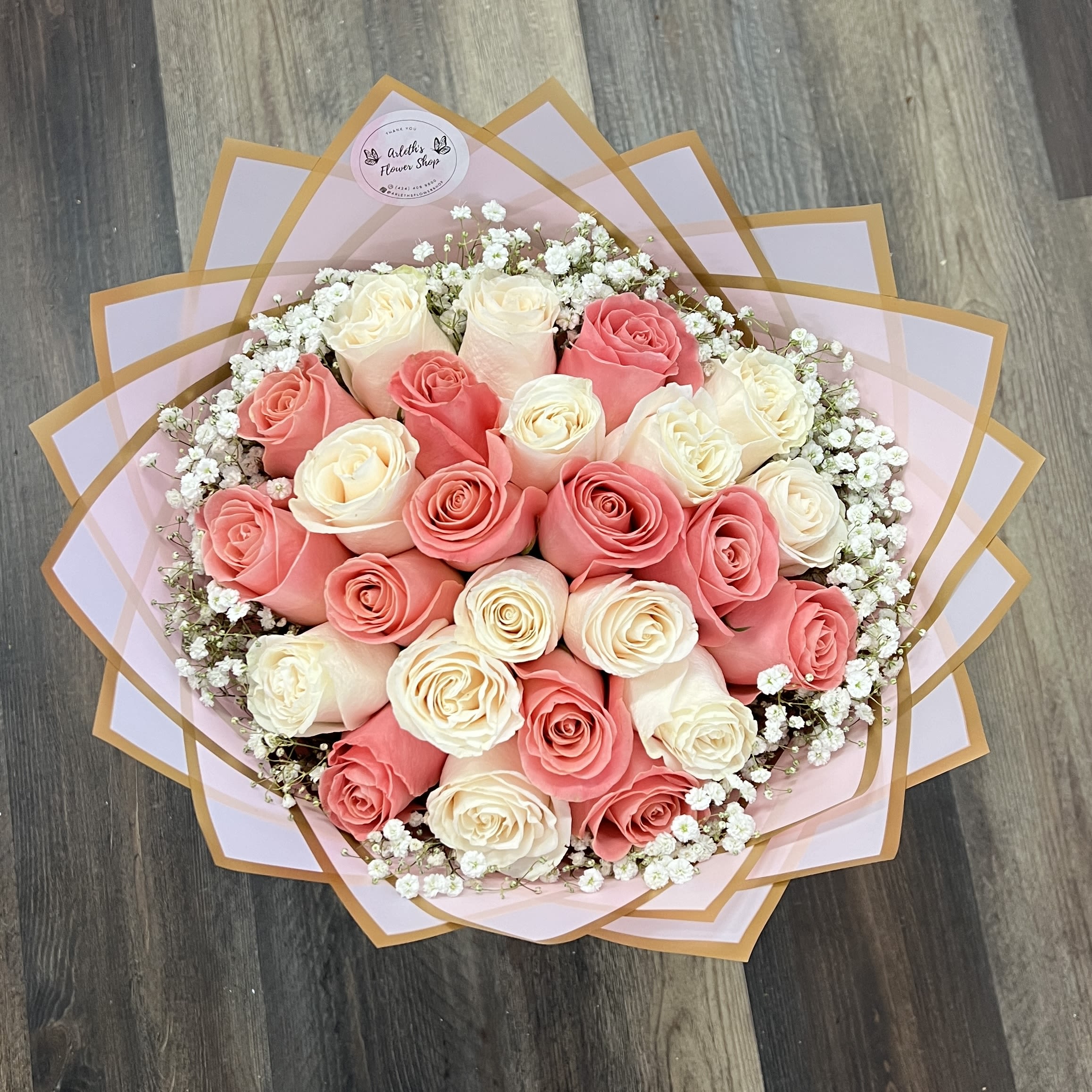 25 Roses - Bouquet With White &amp; Pink Roses - Buyer will receive 25 roses in total. 