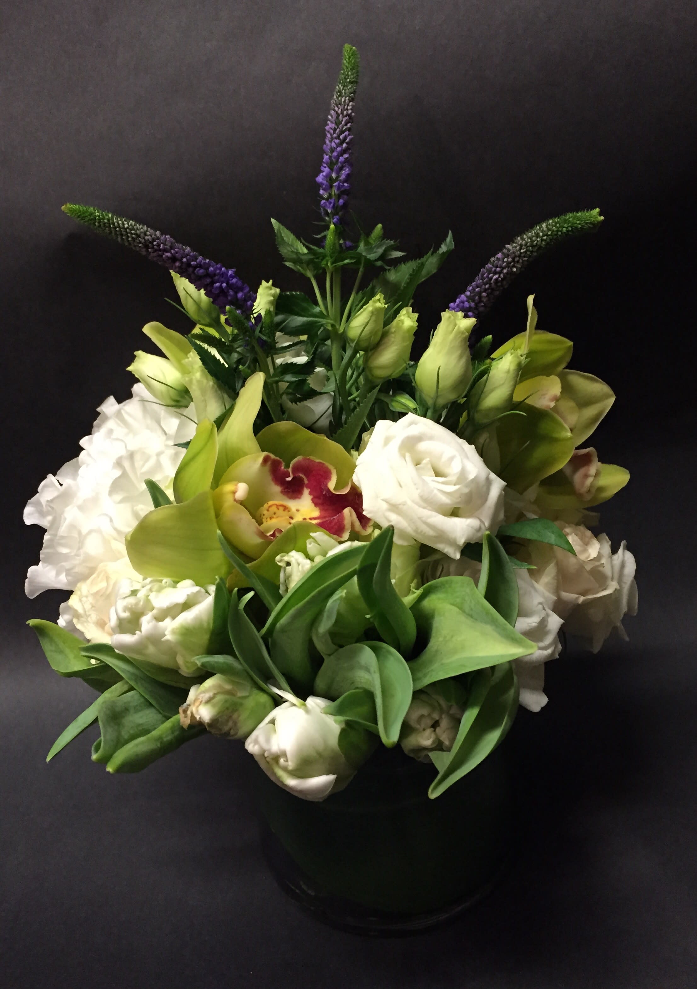 Play Misty For Me Play Misty For Me - Hues of soft green and cream with a hint of sea foam blue makes this arrangement very alluring.