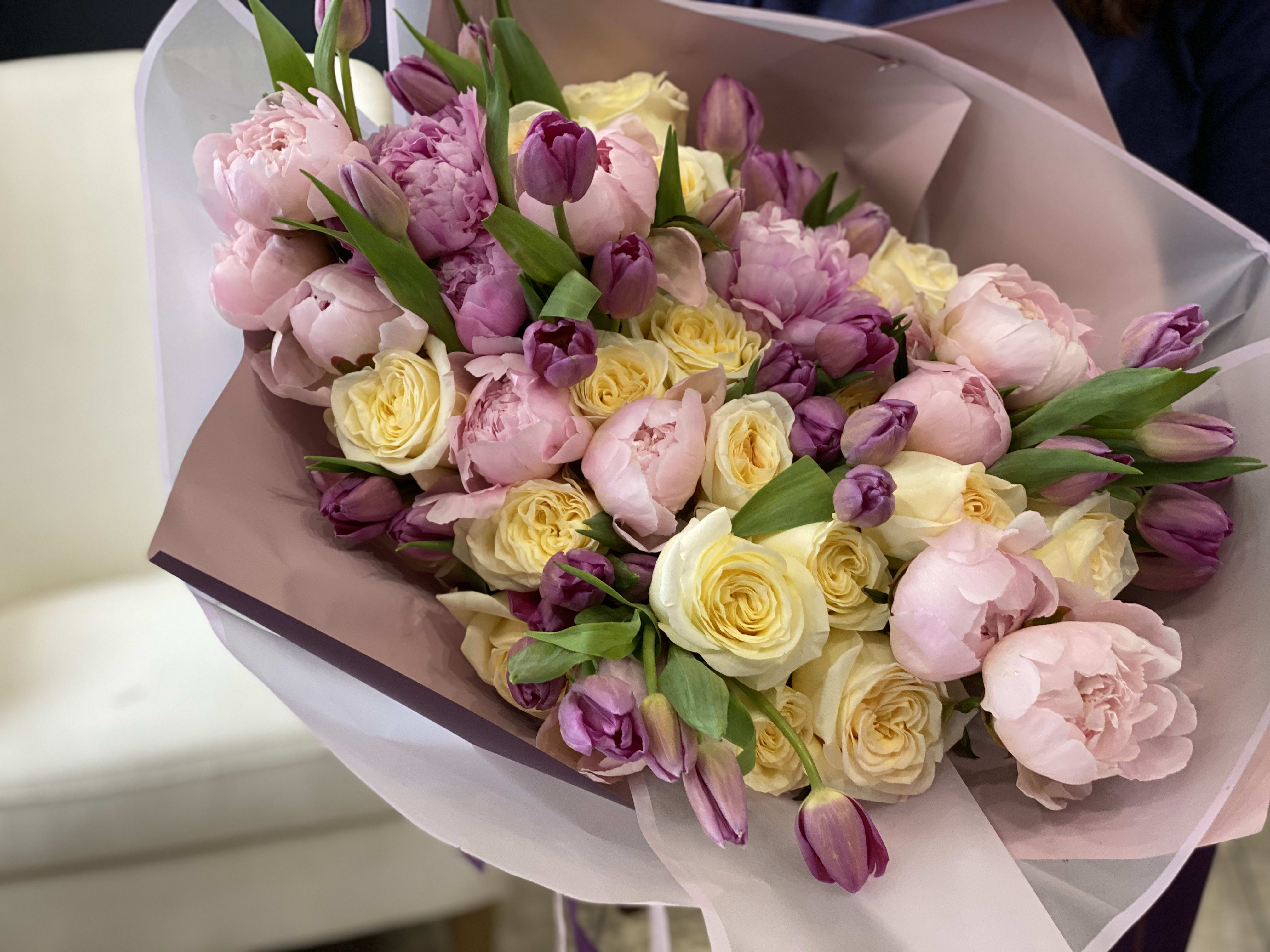 Christina | Hand-crafted Bouquet with roses, tulips and peonies. - Hand-crafted Bouquet with roses, tulips and peonies.  With modern wrapping.   ***Vase not included