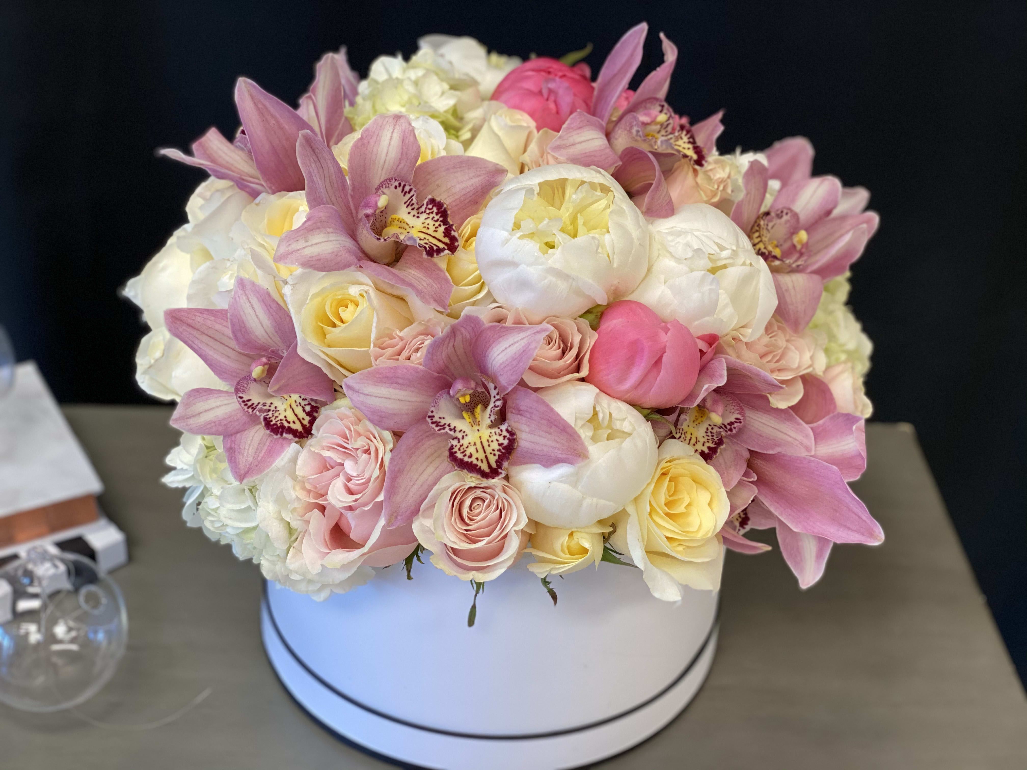 Spring Splash  - Elegant box with roses, hydrangeas, peonies and orchids 