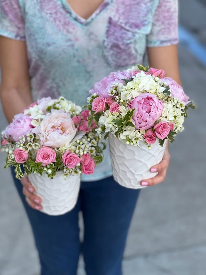 #218 #218 - 2 vases