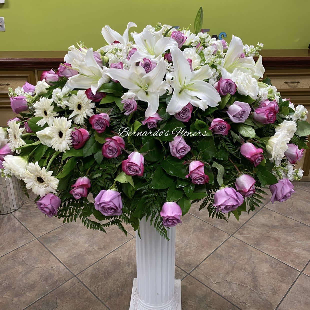Sympathy Lavender & White Casket Piece Sympathy Lavender & White Casket Piece - Lavender & White Casket Piece