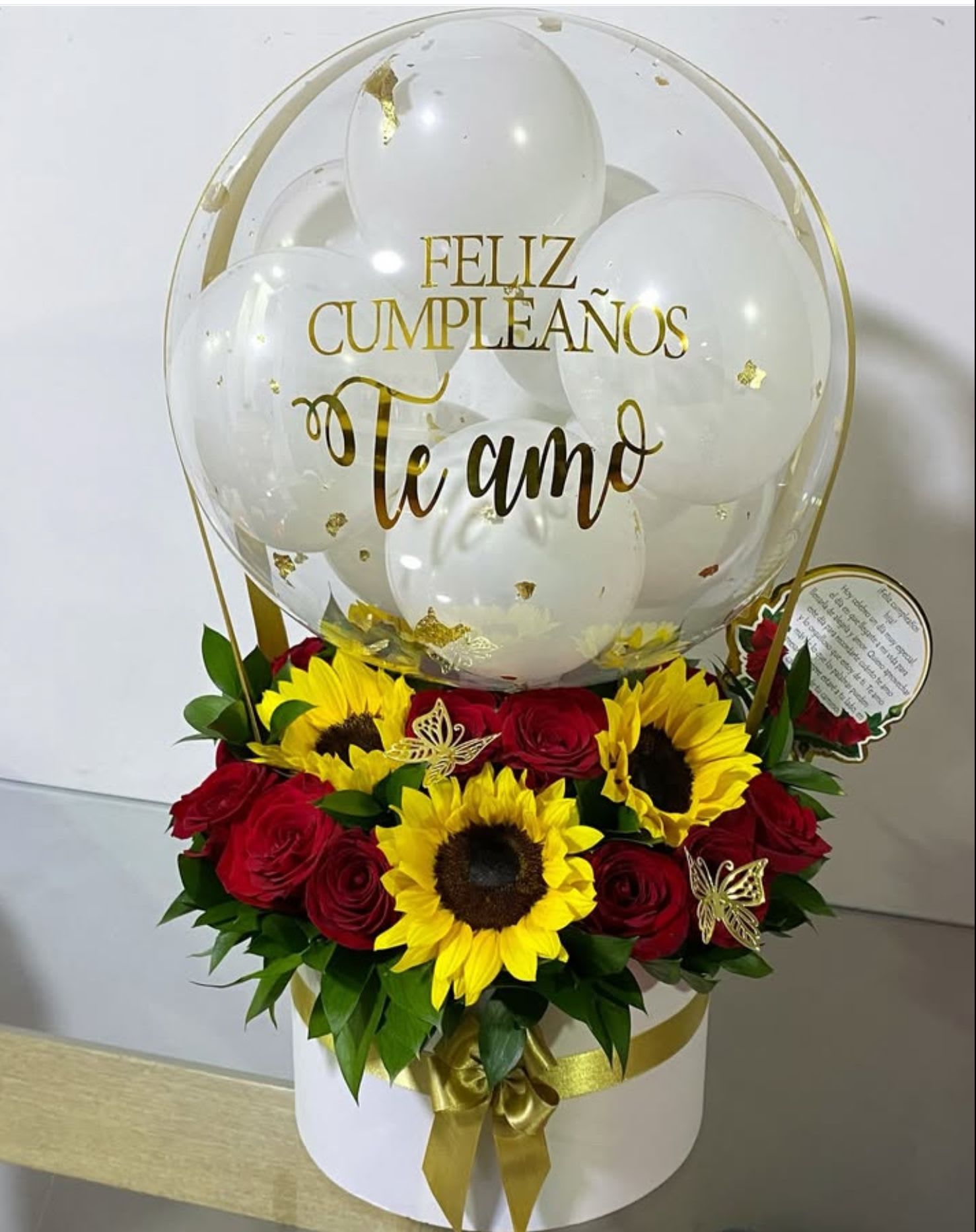 sunflower haooy - Un delicado pero especial ramo con un mensaje dedicado para esa personita especial 