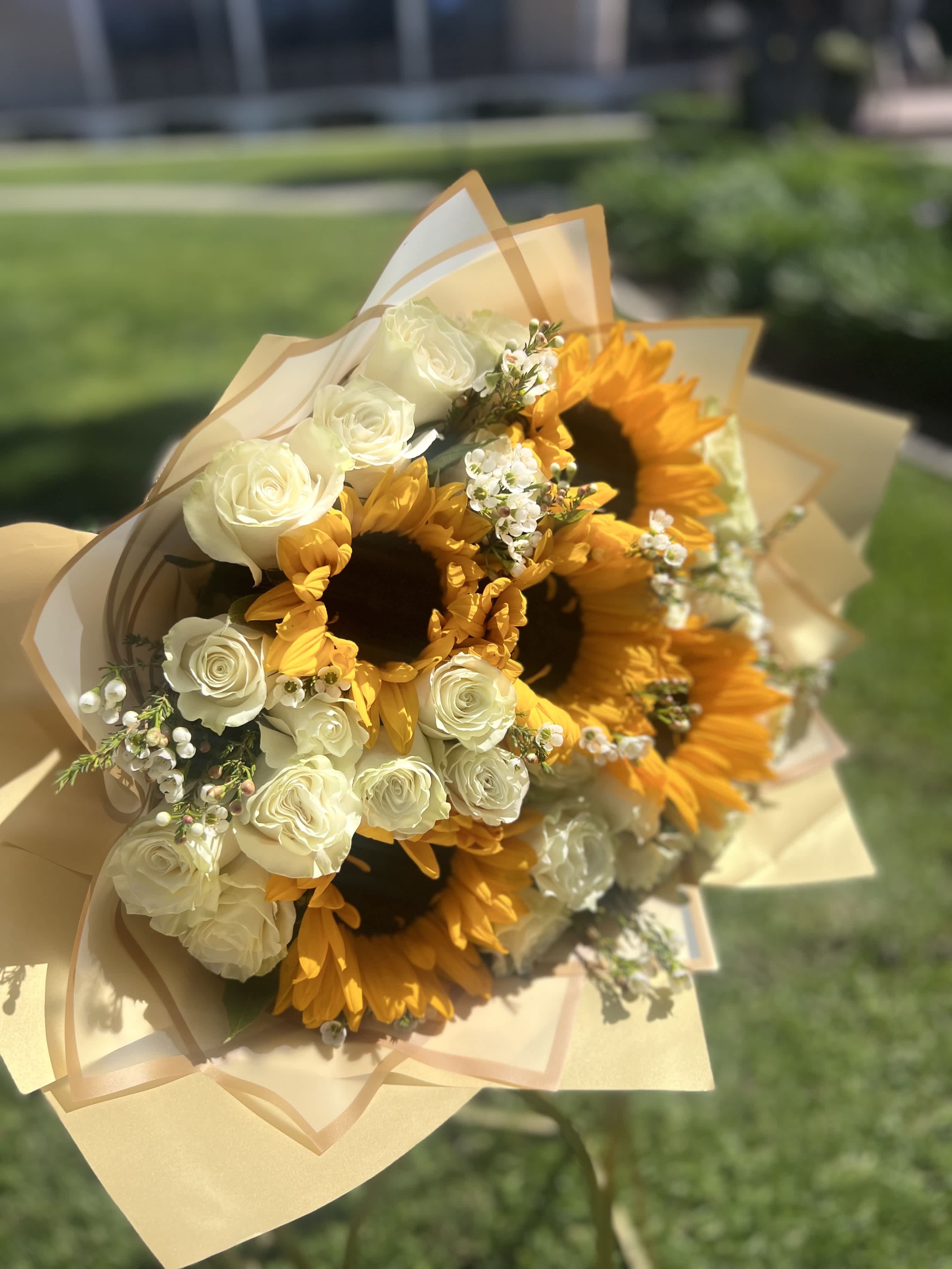 Sun White Bouquet - White Roses and Sunflowers wrapped with Gold and White Paper