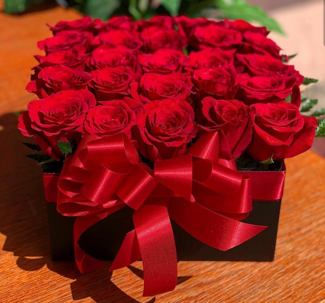 Red roses with love - 25 red roses, can be arranged with an additional color if desired.