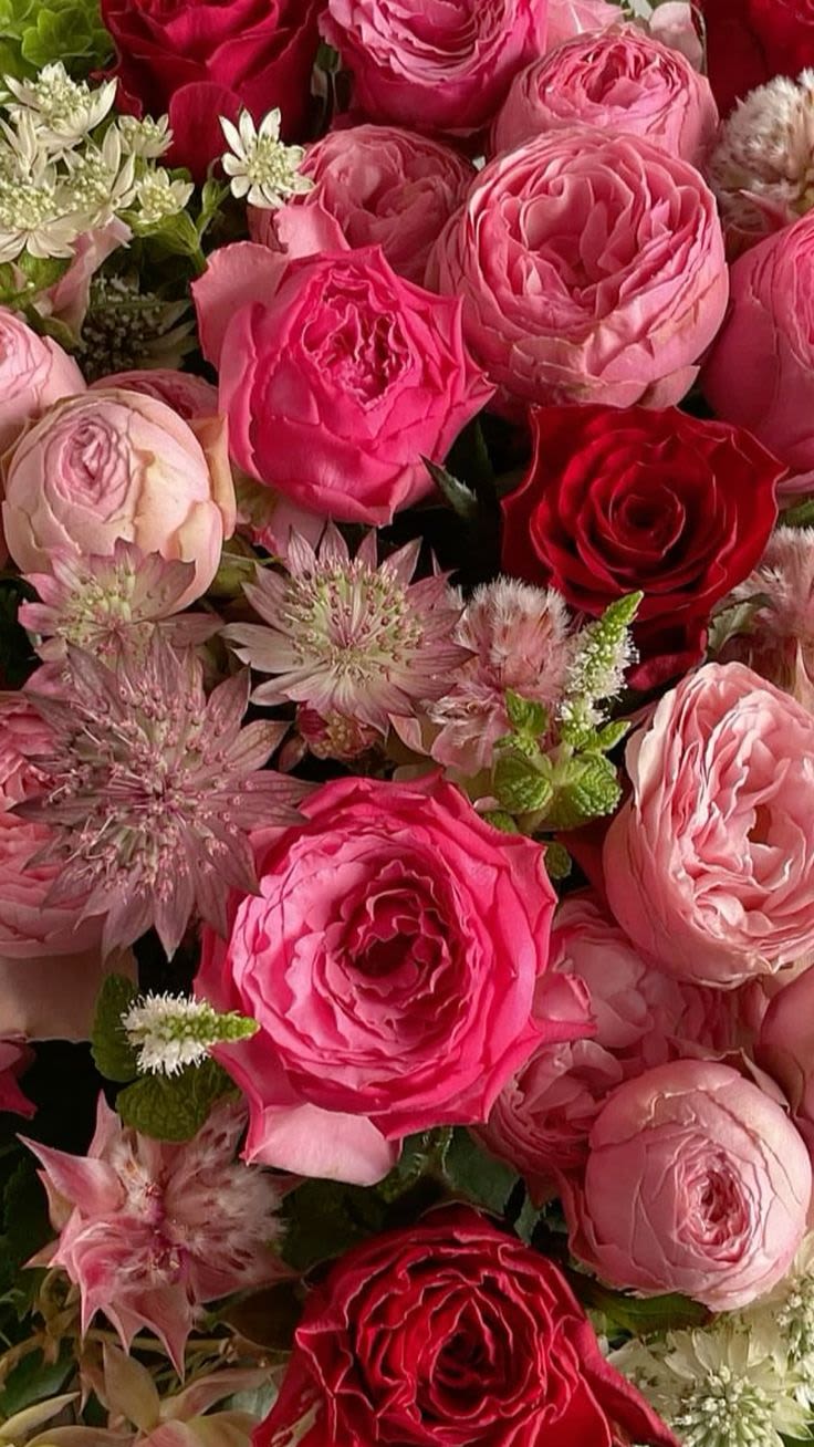 Designer’s Choice $125 - Our designer will design a gorgeous seasonal bouquet with the freshest possible flowers that is sure to delight anyone who receives it. We deliver one-of-a-kind floral art pieces that will be remembered and praised for years to come. We guarantee it!   Flowers and greenery may vary due to seasonal availability, but that’s part of the charm! Our creative designers will substitute with the freshest high end product available- some grown in our very own garden!- and create something beautiful.  *Have a special request?* Let us know in the special instructions section during checkout.