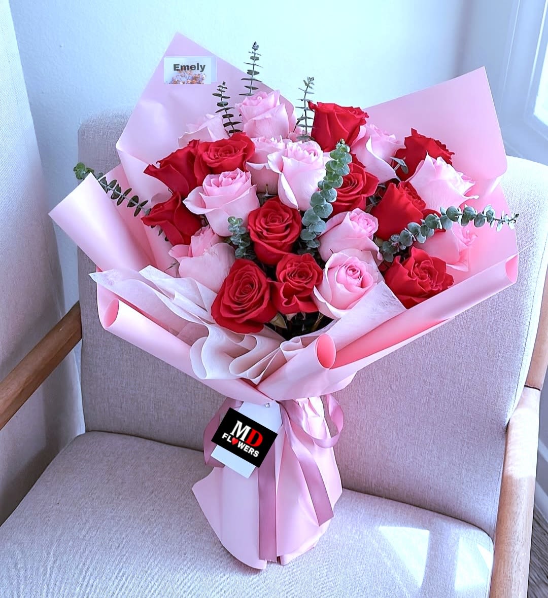 MIX BOUQUET - 24 ROSES BOUQUET PINK AND RED
