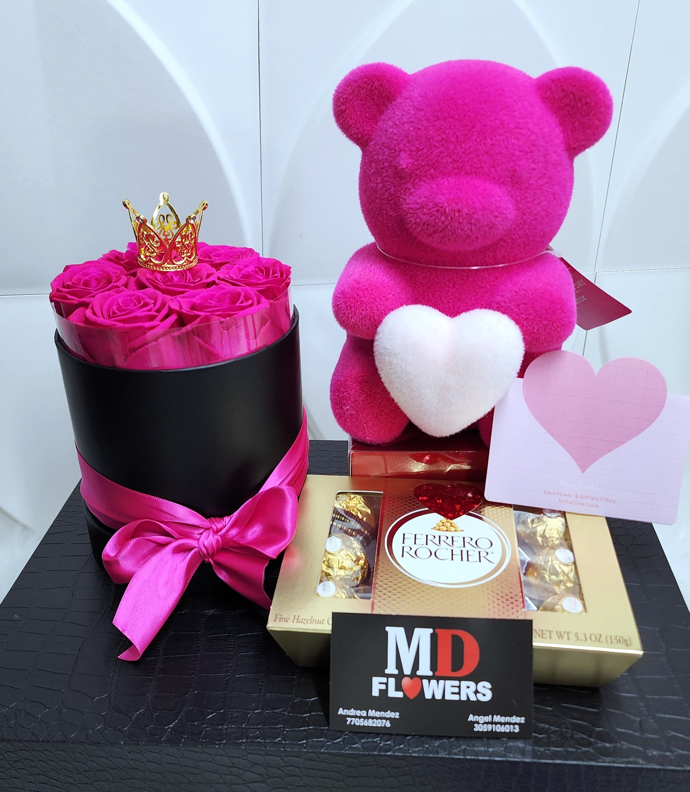 PINK TEDDY SET PINK TEDDY SET - PINK NATURAL PRESERVED ROSAS PINK TEDDY 10 INCH FERRERO ROCHER CHOCOLATES