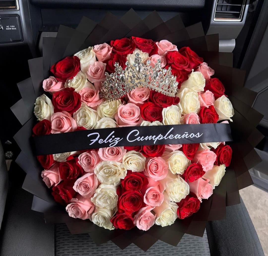 100 MIX ROSES - 100 NATURAL MIX ROSES WITH DECORATION