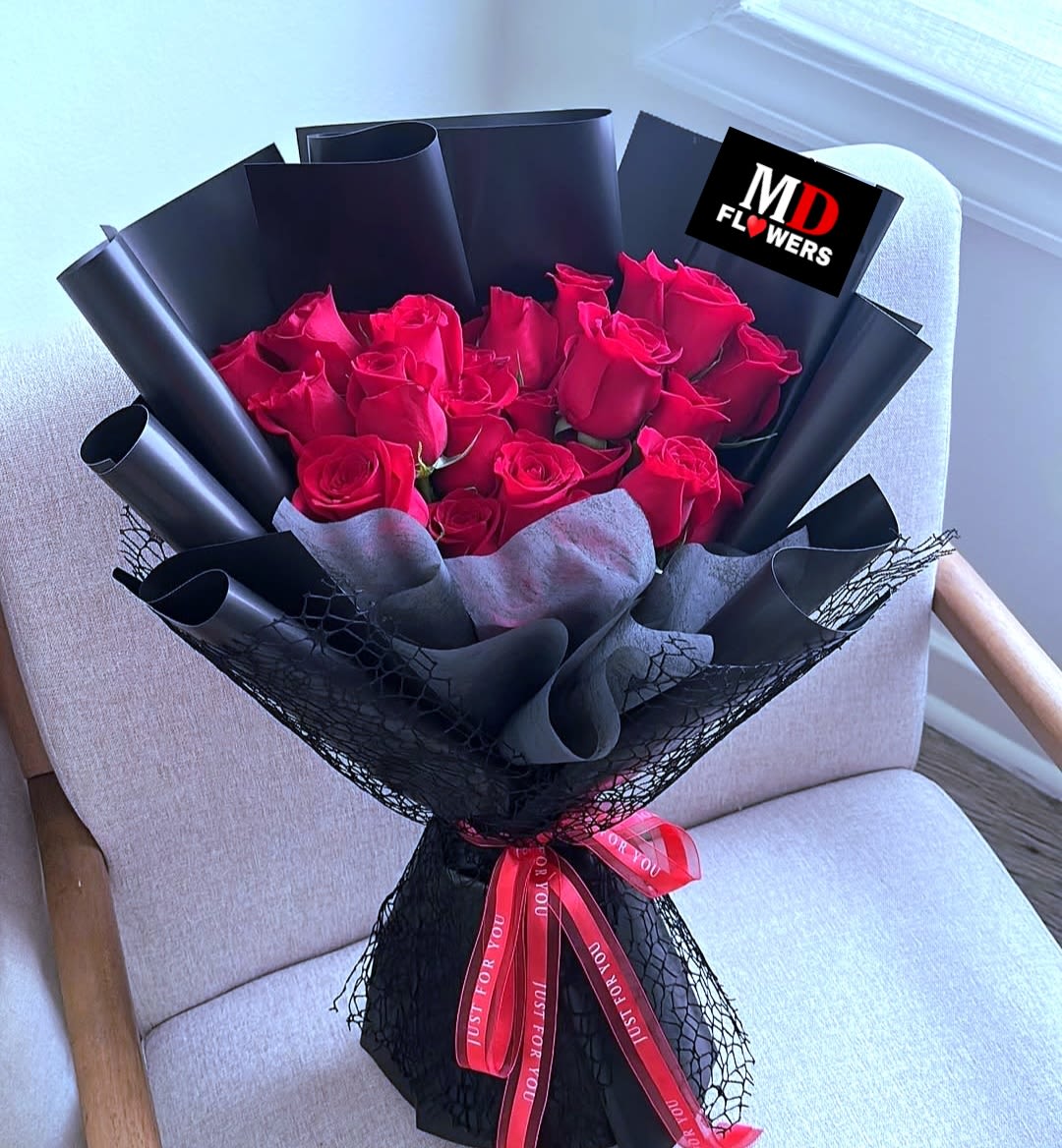 18 RED BOUQUET  - 18 RED ROSES BOUQUET