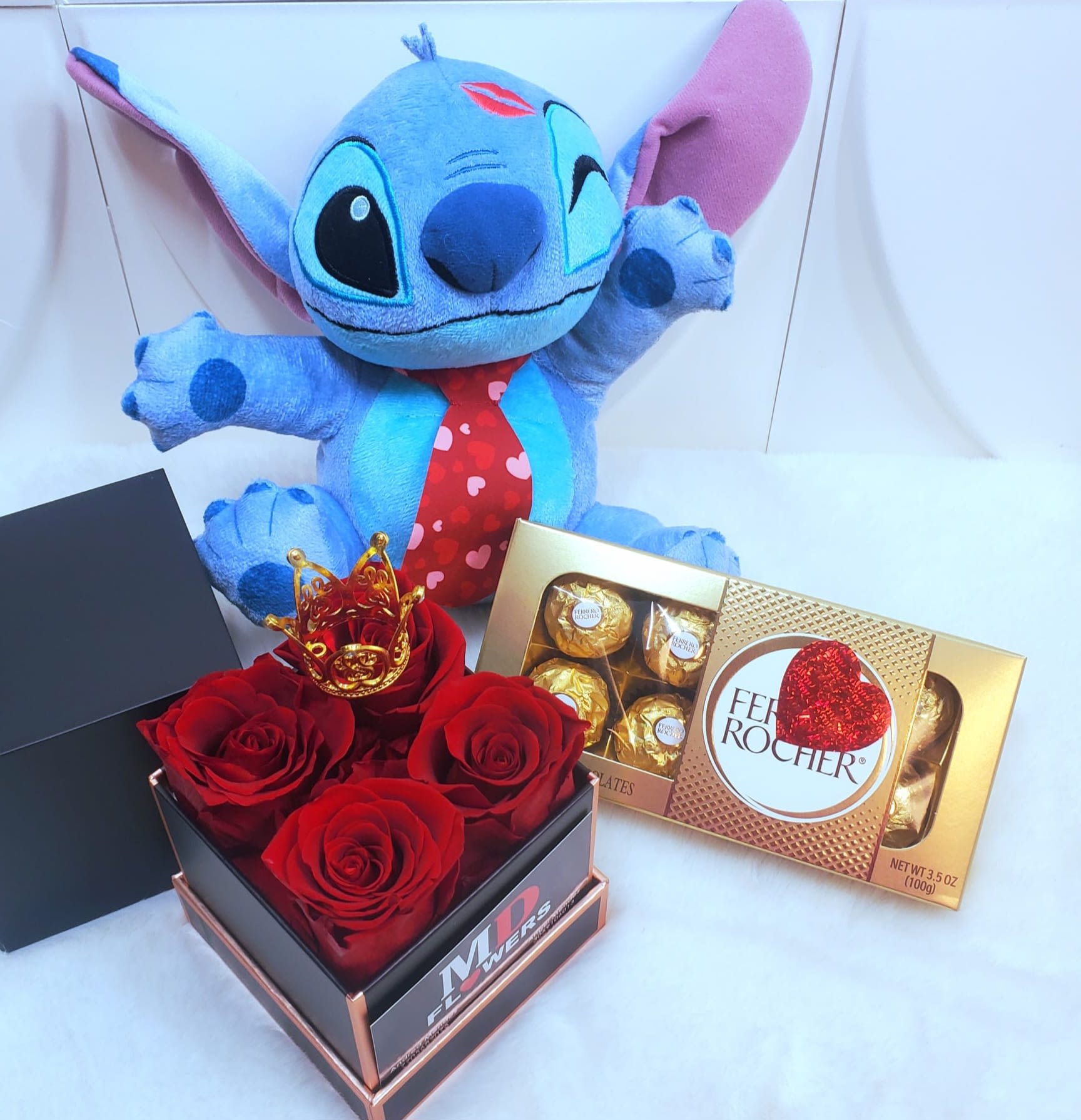 STITCH SET -  4 PRESERVED RED ROSES BOX STITCH 10 INCH FERRERO ROCHER CHOCOLATES BALLOON