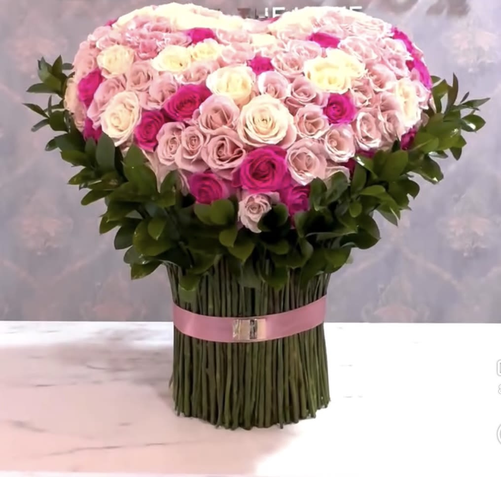 Beautifully Pink - Fancy Gils like pink