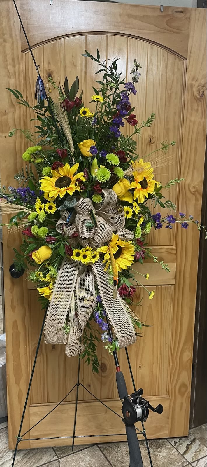 Sympathy- Sunflower standing spray Sympathy- Sunflower standing spray - Sunflowers
