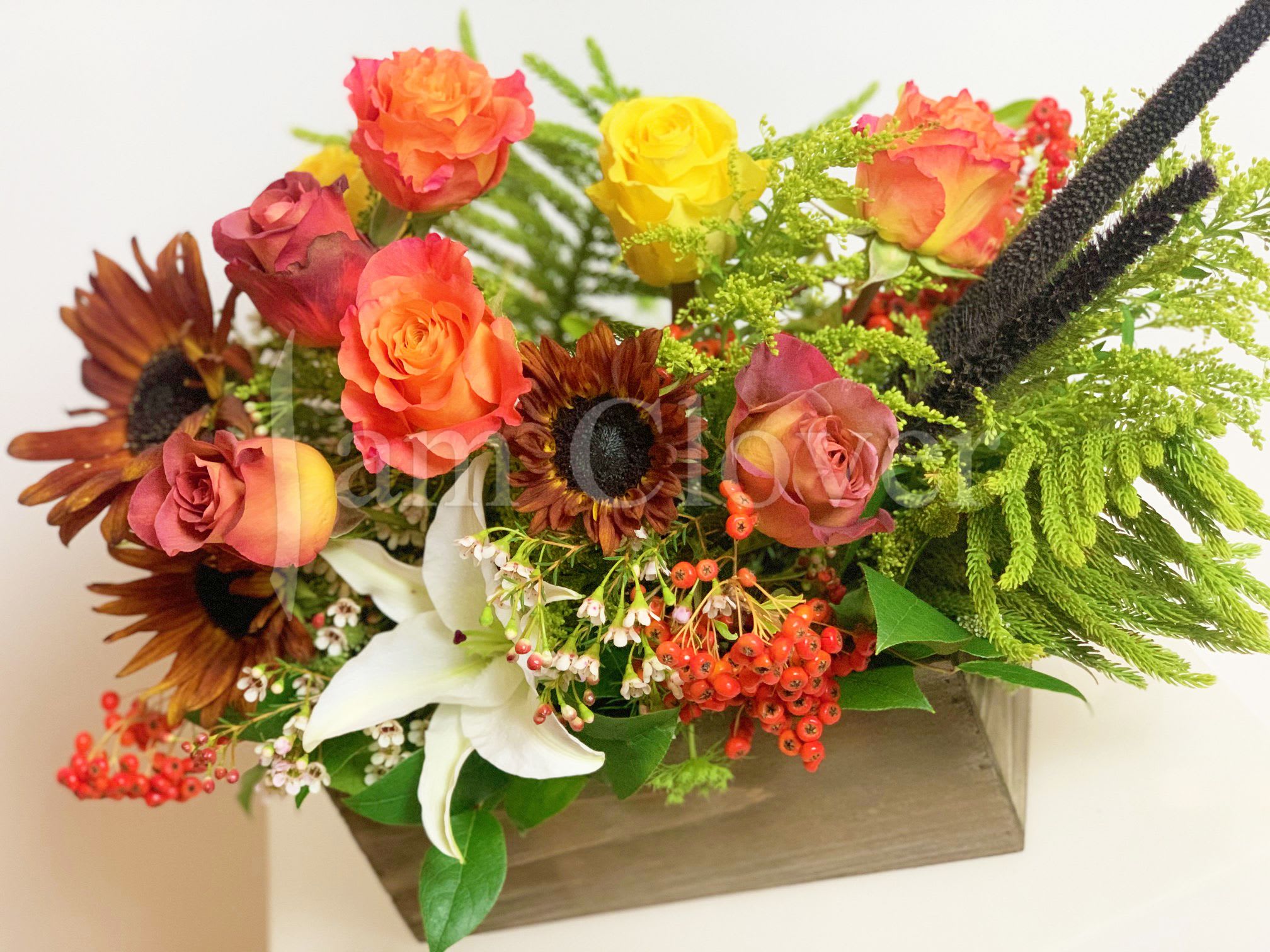 Autumn Delight - Table centerpiece will decorate any space with vibrant colors and fullness of the arrangement.
