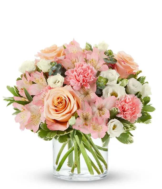 Sweetheart Mom - Part of our Mother’s Day collection. Gift this arrangement for that sweet mom in your life. 