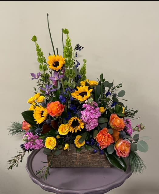 Giving Strength  - Please Note: Each design is custom made and filled to value. We only use fresh product to ensure top quality so new orders are subject to substitutions.