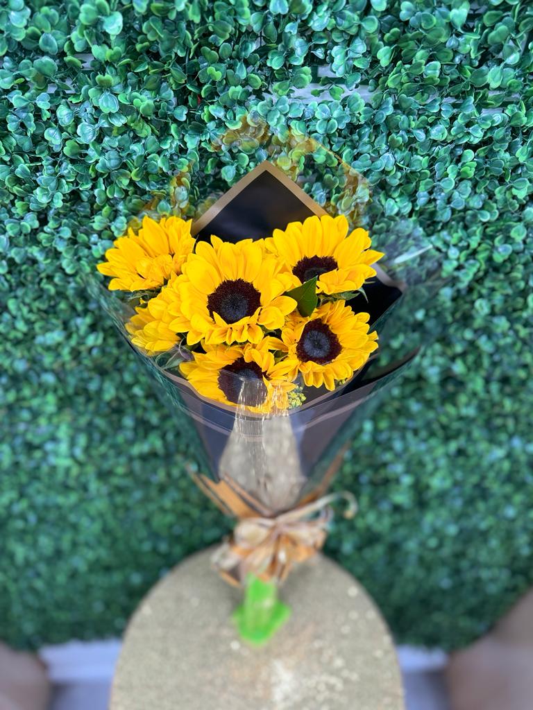 Bouquet of Sunflowers Bouquet of Sunflowers - Bouquet of Sunflowers
