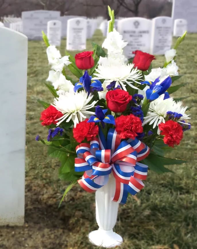 PATRIOTIC TRIBUTE ARRANGEMENT [TT-ANC5W] - As Shown : TT-ANC5W  