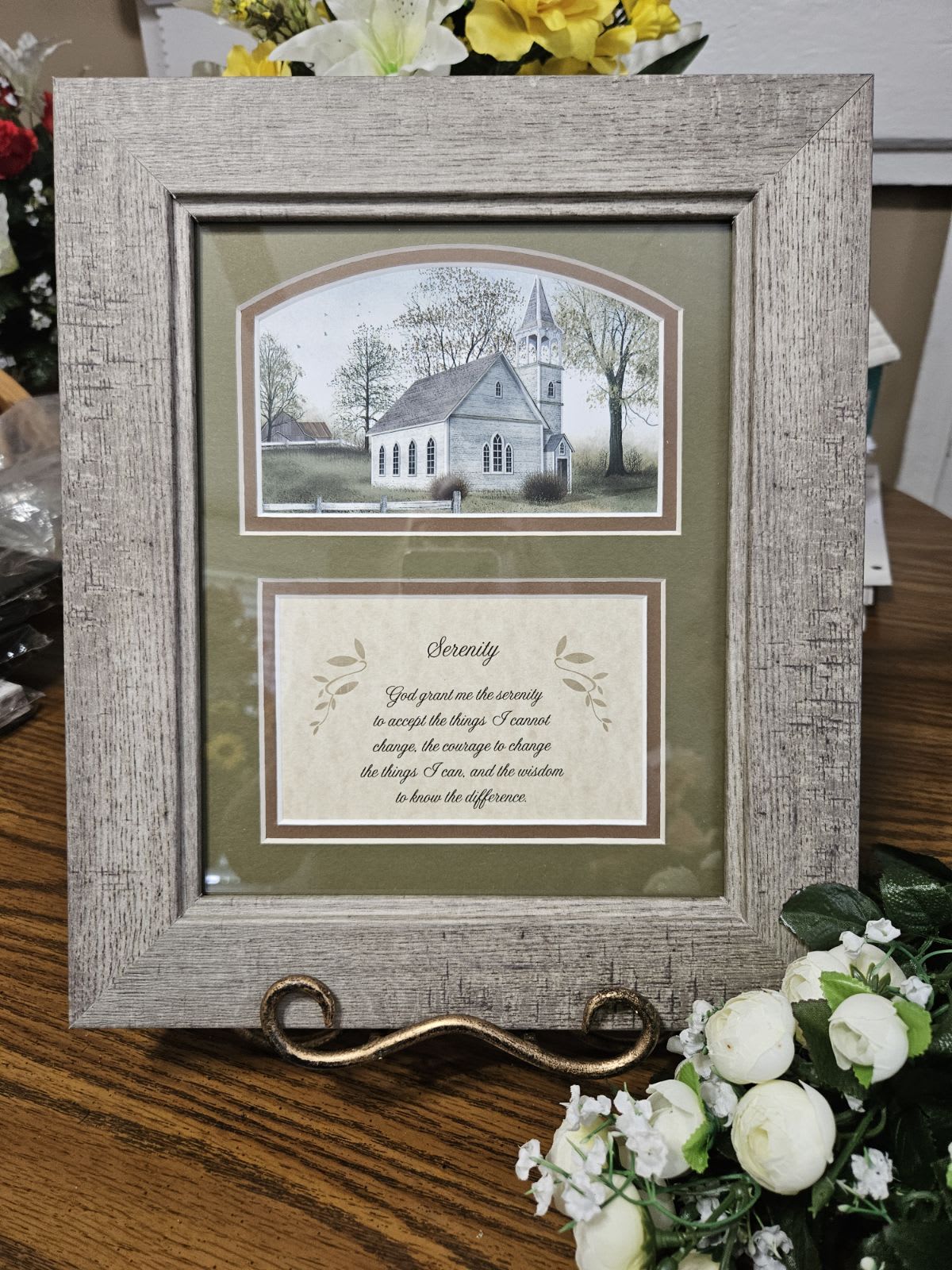 Serenity Prayer Picture  - Serenity Prayer - A beautifully detailed vintage frame encompassing a lovely photo and prayer- Ribbons will be added before delivery.