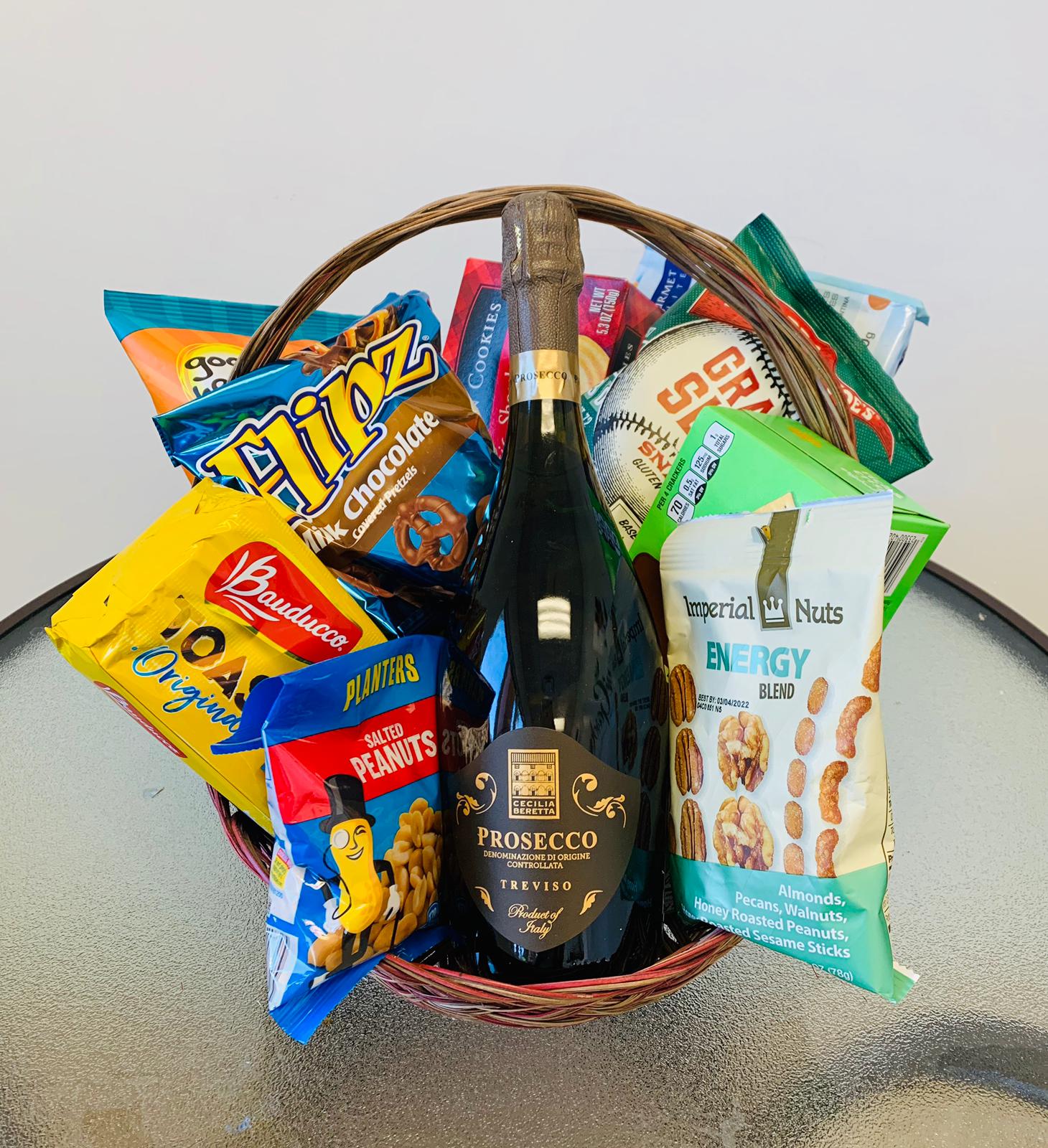 Funny Basket - Snack basket and prosecco