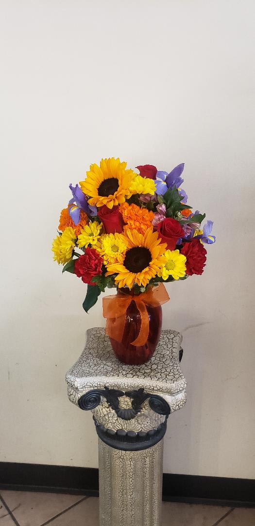 AUTUMN BOUQUET WV-020 AUTUMN BOUQUET WV-020 - VASE ARRANGEMENT WITH SUNFLOWER, IRIS, ROSES, POMPOM, CARNATIONS