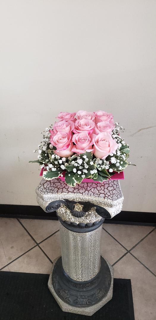 WV-005 - PINK ROSE ARRANGEMENT