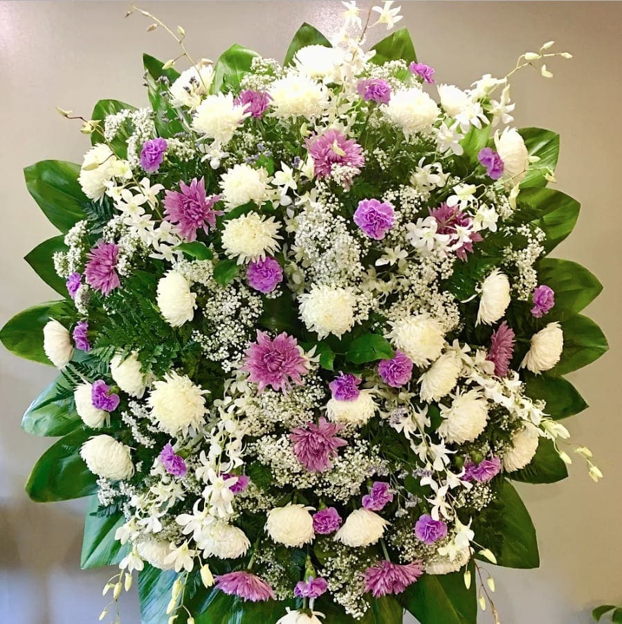 #87 White Mum & Lavender Wreath #87 White Mum & Lavender Wreath - White Mums & Lavender flowers - 6' Stand