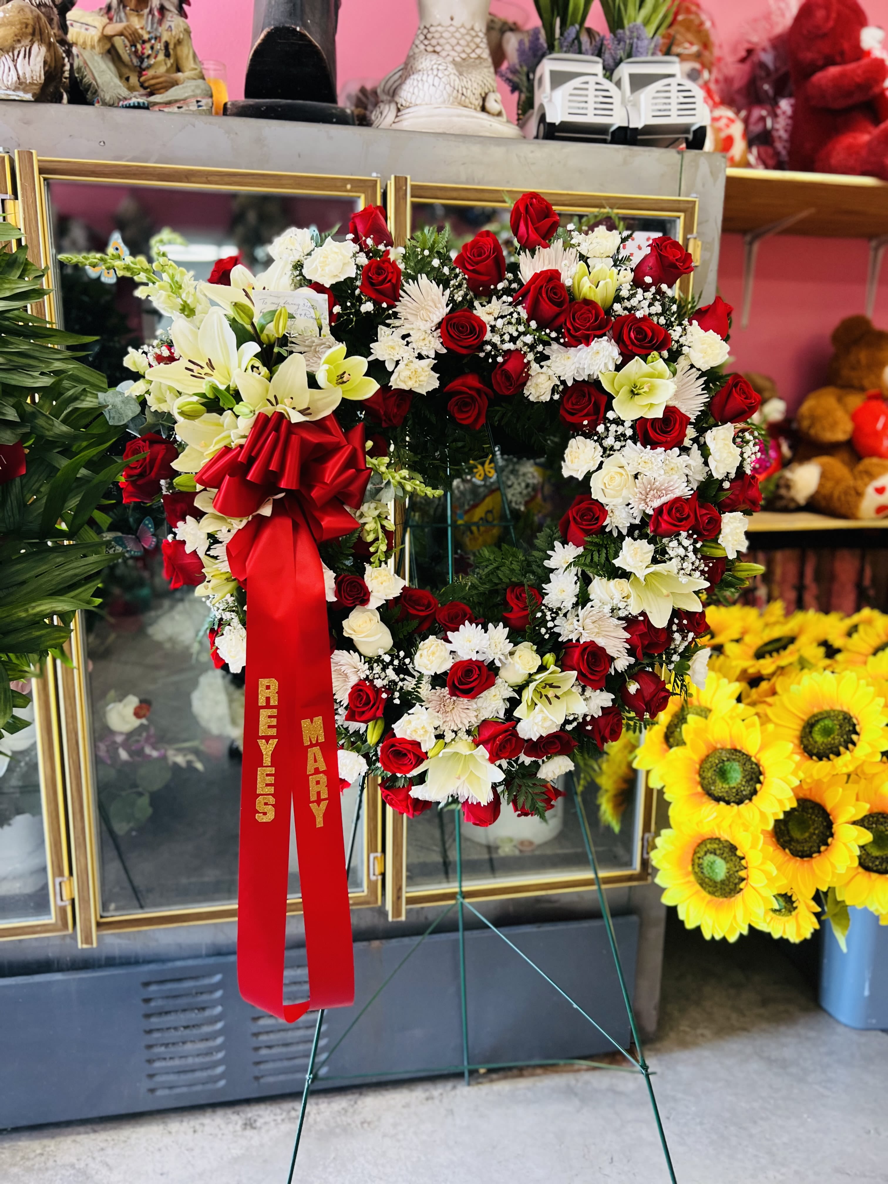 Red and white Heart  - 50 roses 