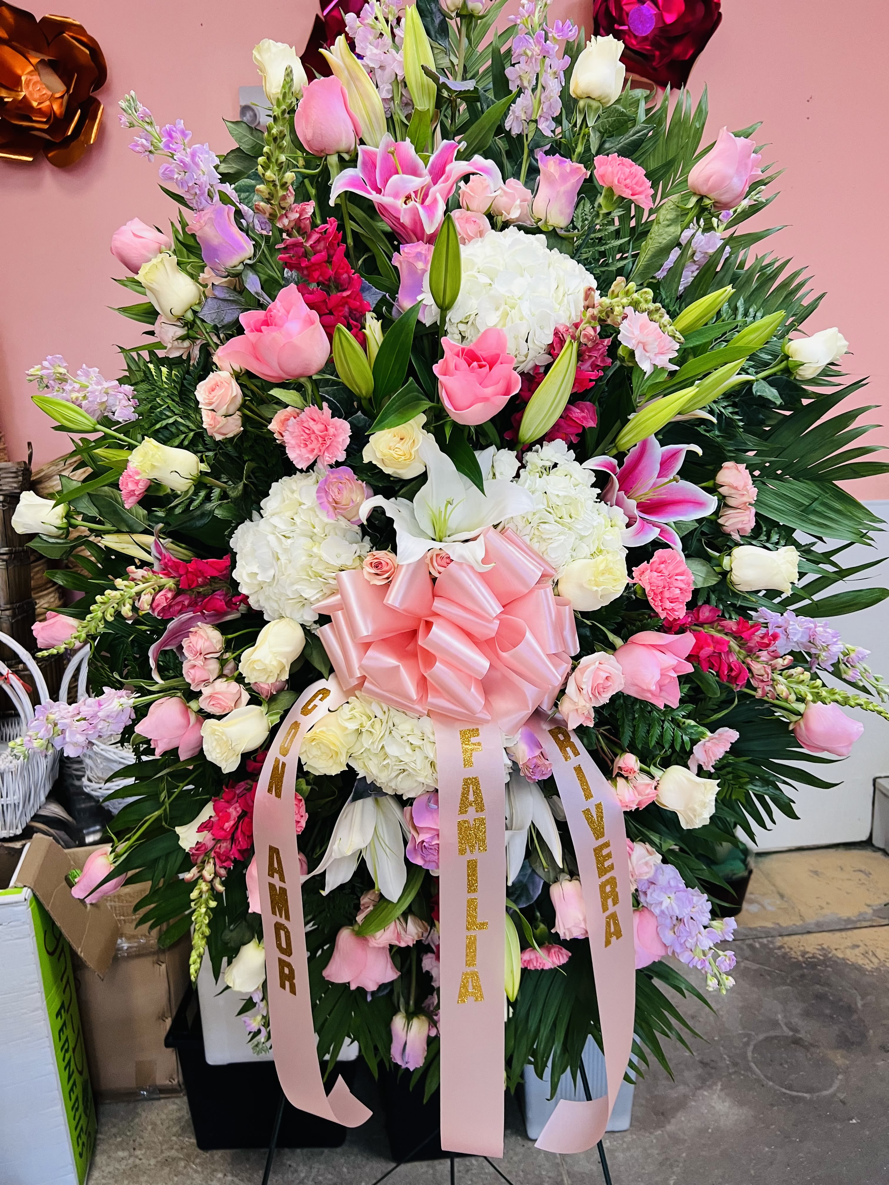Pink &amp; white  - White &amp; pink roses hydrangeas Lily cushion