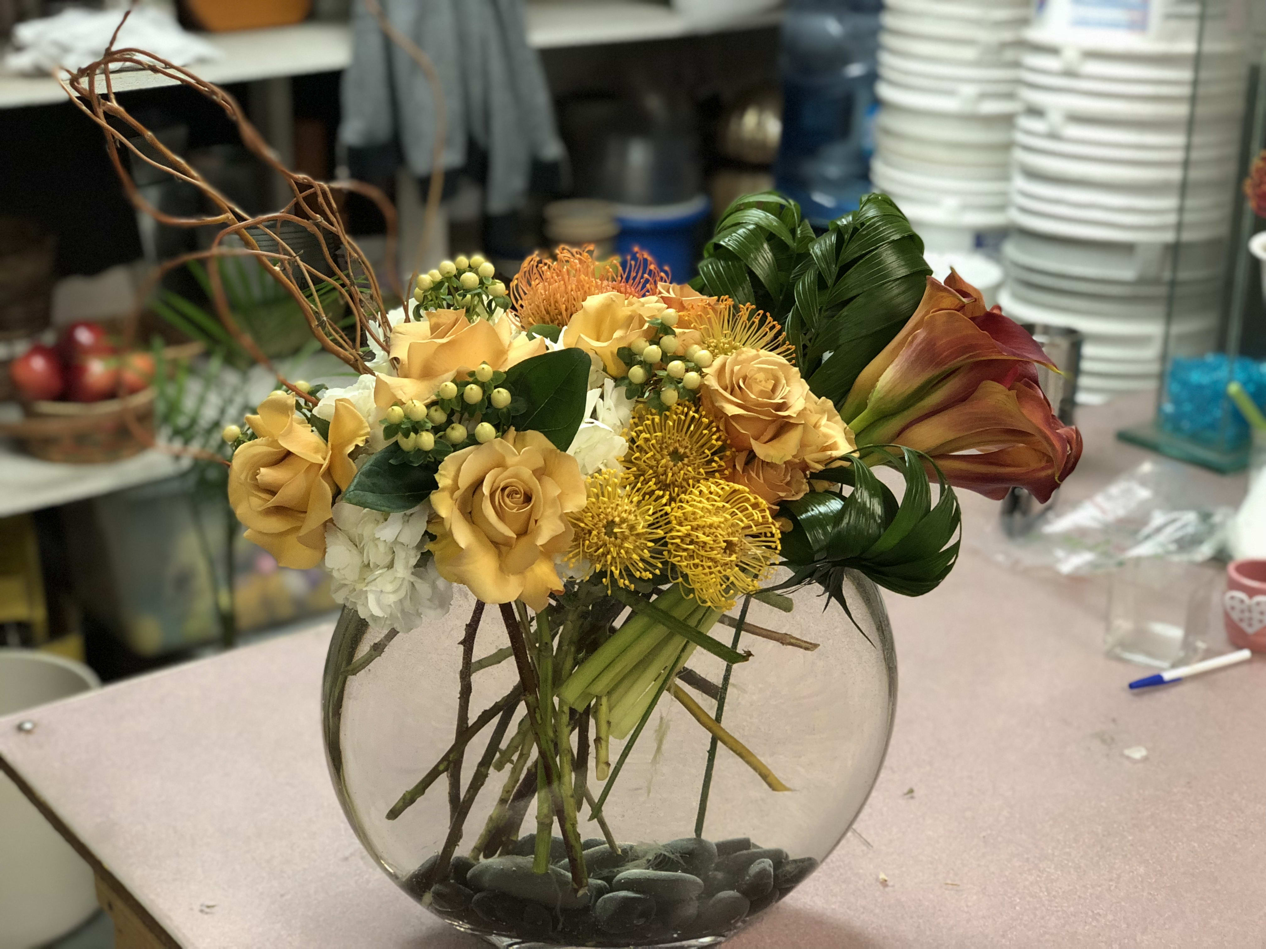 Las Vegas Golden Knights Shimmer Las Vegas Golden Knights Shimmer - Las Vegas Golden Knights unique floral arrangement for all the hockey fans around the world. Send your love to your family and friends right now. This floral arrangement is offered to you by Sun City Summerlin Florist in Las Vegas, Nevada.