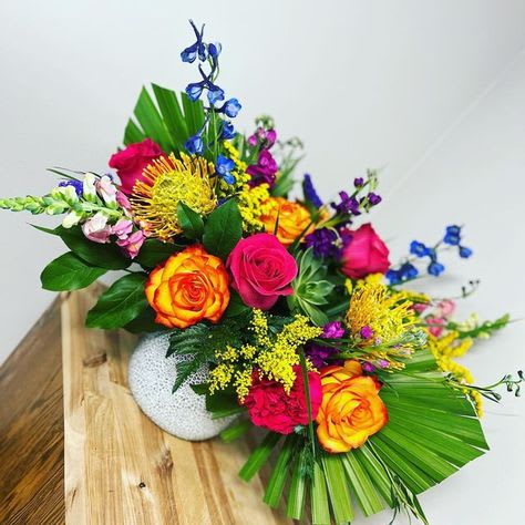 Tropical State of Mind - Vibrant and beautiful arrangement.