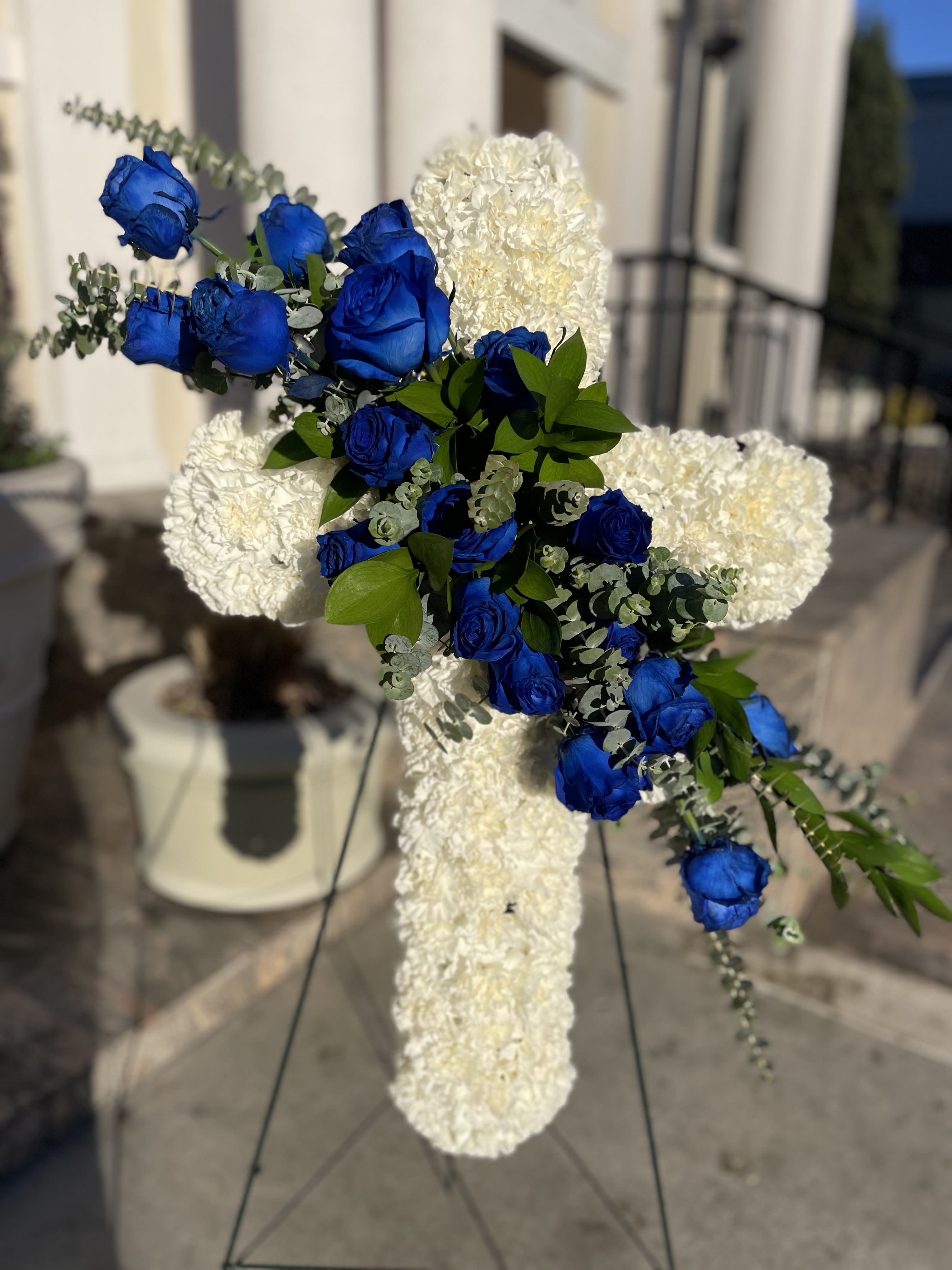 May the winds carry you home on this blue day May the winds carry you home on this blue day - We take pride and specialize in creating these arrangements