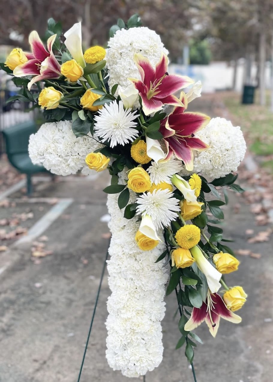 Heaven Heaven - These arrangements are made with love and passion and you can feel the love