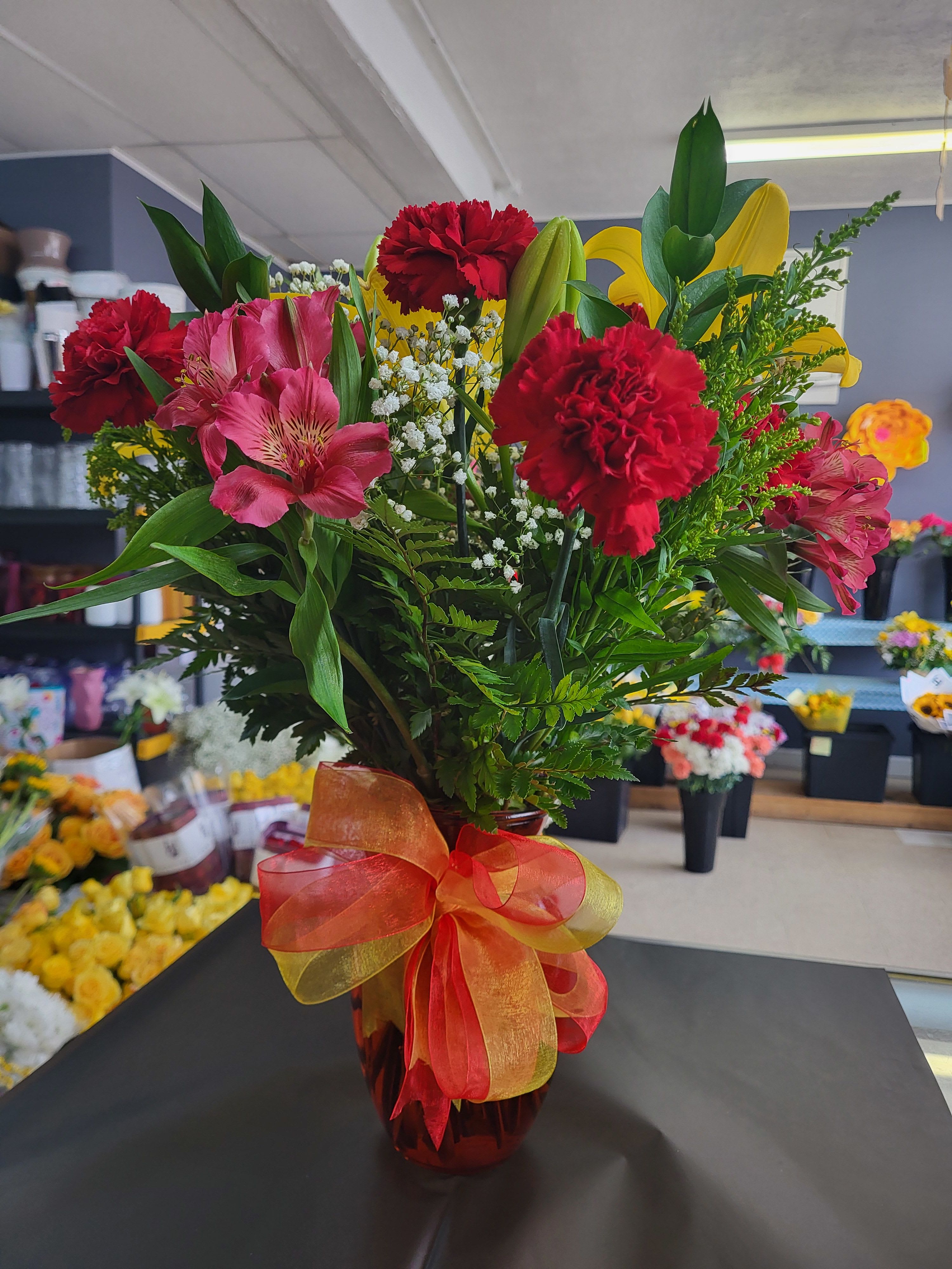 Aprecio y cariño - Es un florero con una mescla de colores para espresar lo que cientes con cariño 
