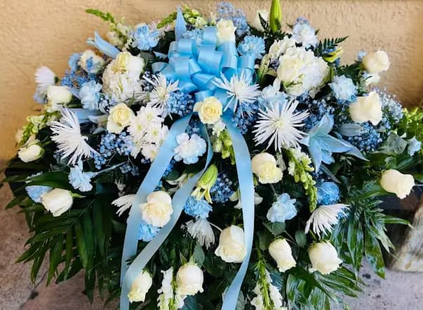 Baby blue &amp; white sympathy casket Spray - Large sympathy casket spray baby blue and white Includes Roses, Carnations, lilies, hydrangeas, (Flowers for Casket Box)
