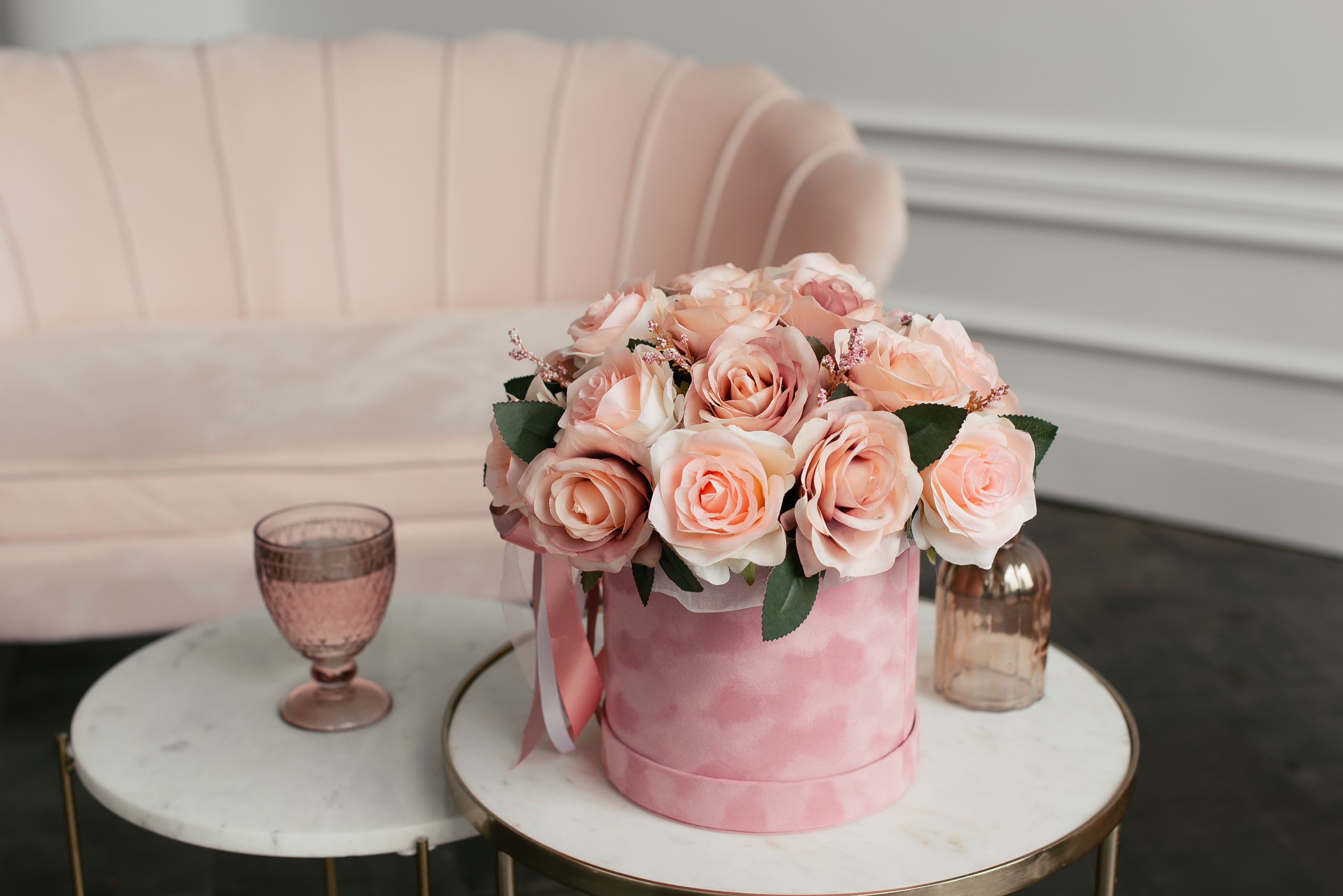 Blushing Beauty Blushing Beauty - Elevate your Valentine's Day experience with our stunning **Blushing Beauty** floral arrangement, the perfect gift for your loved one. This exquisite bouquet features a harmonious blend of delicate blush and creamy white roses, artfully arranged in a chic pink hat box. Key Features: - Luxurious Design: Crafted with premium roses, this arrangement radiates elegance, making it an ideal centerpiece for romantic dinners or a heartfelt surprise. - Timeless Appeal: The soft, romantic color palette of pink and white symbolizes love and affection, perfect for expressing your deepest emotions this Valentine's Day. - Versatile Gift Option: Whether for a partner, friend, or family member, this stunning floral gift is sure to bring joy and warmth to anyone's day. - Long-lasting Freshness: Our roses are hand-selected for their quality and longevity, ensuring your gift lasts well beyond the special day. Surprise your loved one with the breathtaking Blushing Beauty arrangement and make this Valentine's Day unforgettable. Order now and let love bloom!