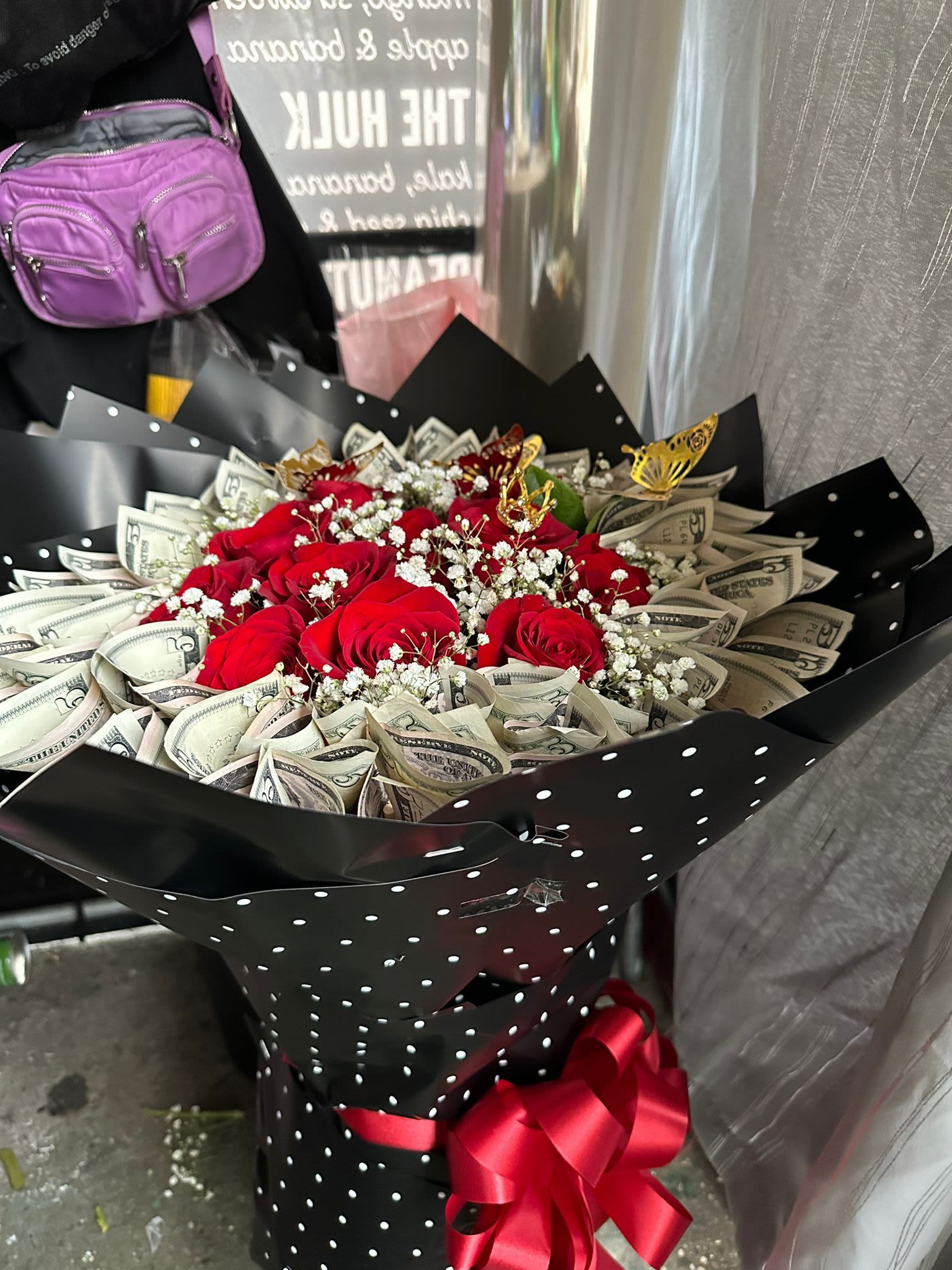 Money Arrangements - Money arrangements with Roses To place a money arrangements order please call (9297045538)