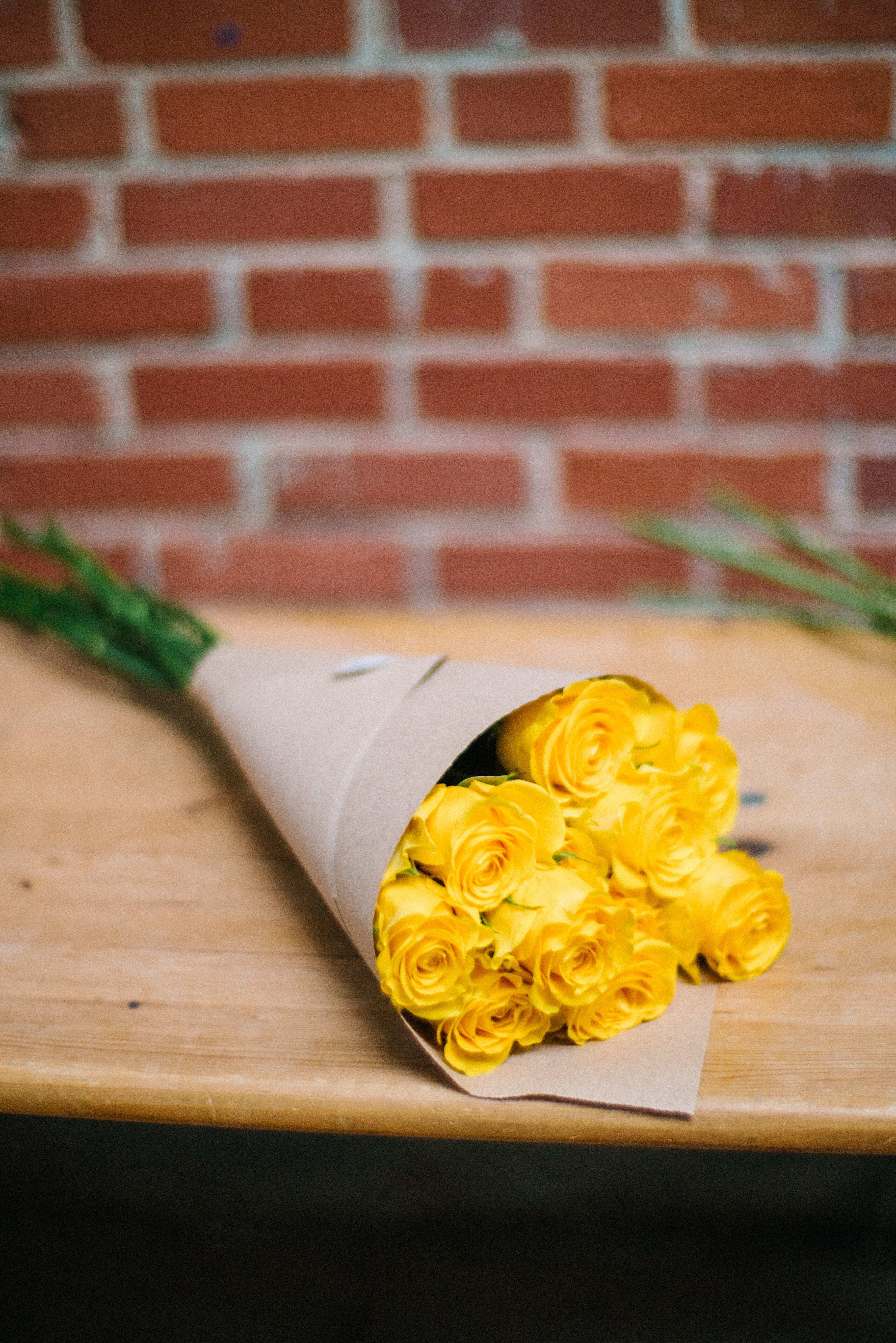 Ready Roses - Wrapped dozen. 12 steams of beautiful roses, ready to give or receive.