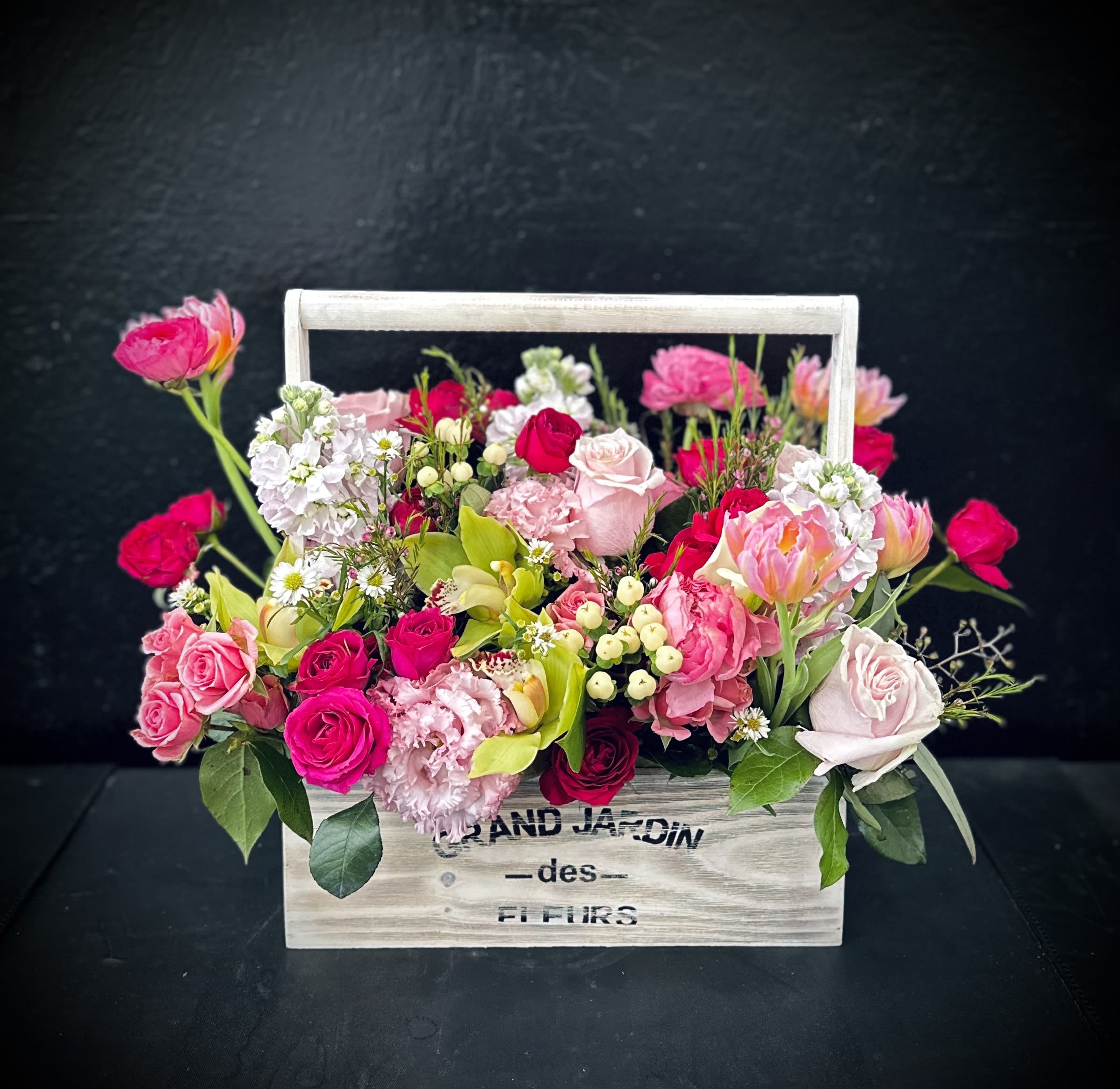 Basket of pinks Basket of pinks - elegant and romantic