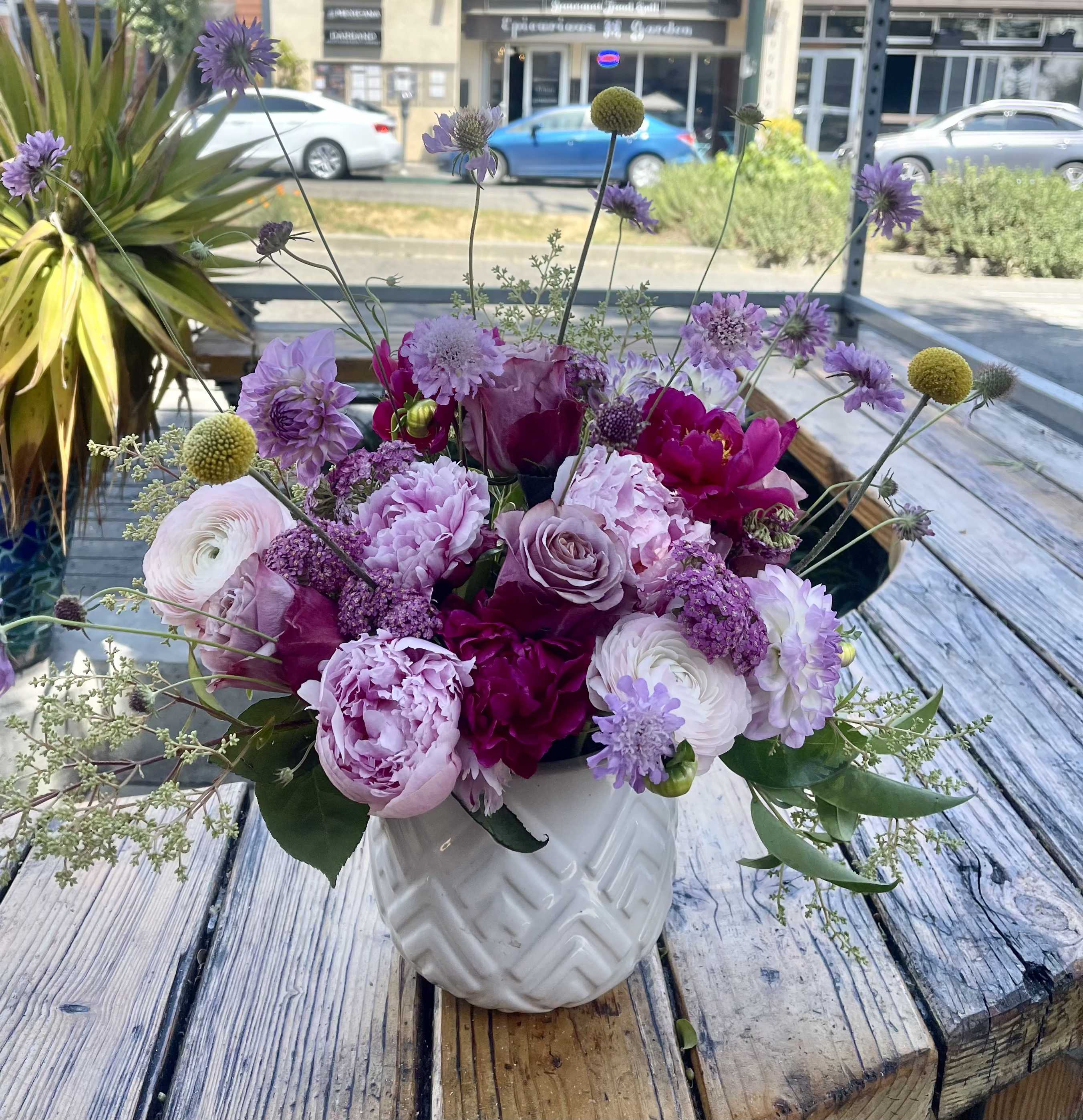  Purple paradise bouquet  -  Embracing nature's palette a stunning bouquet that brings joy to every coner of life. Purple based bouquet.