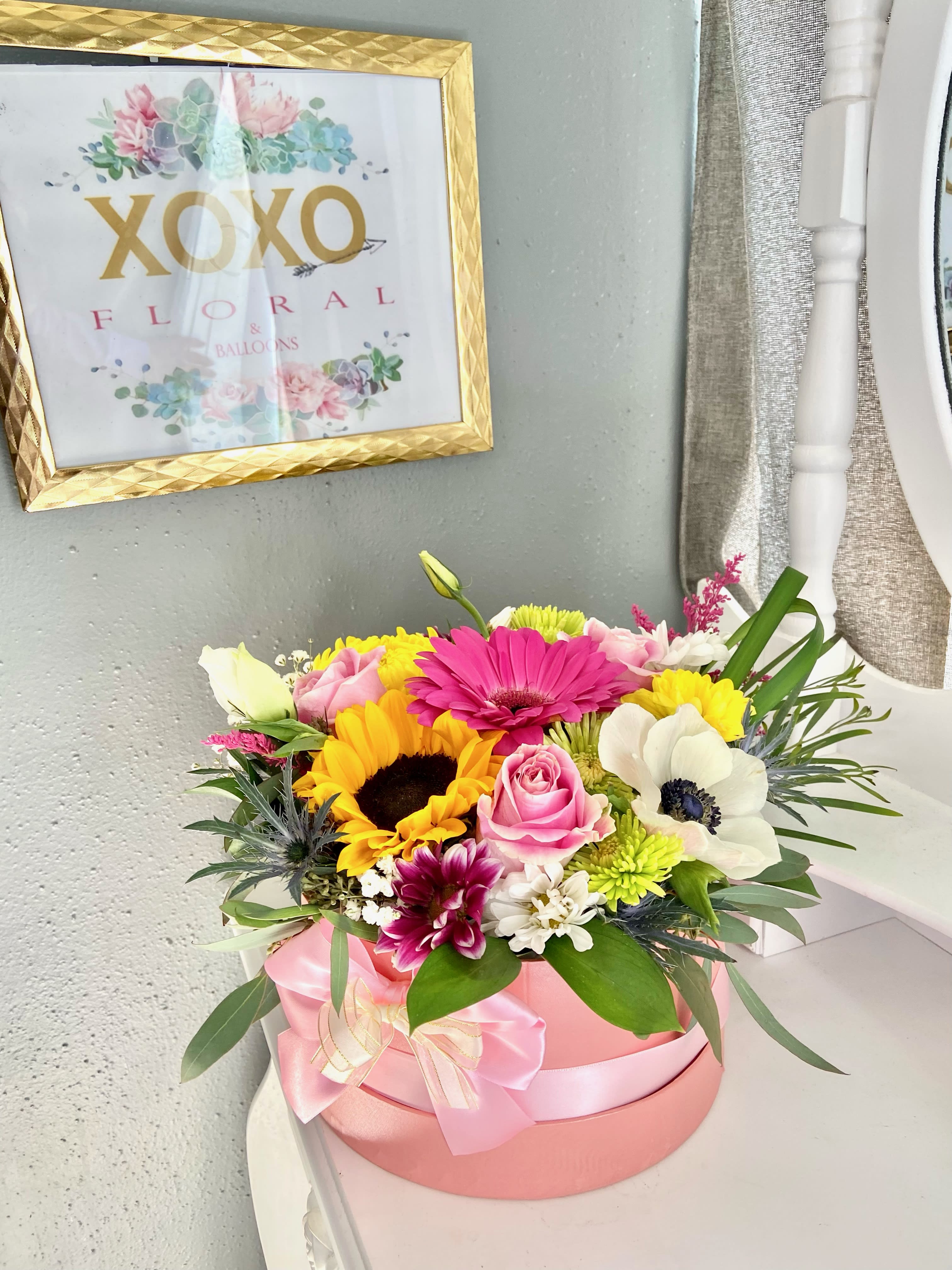 My XOXO  - So cute, so perfect, so pretty boxed fresh floral arrangement!! It's full of beautiful flowers that are perfectly hand-arranged for maximum impact. 