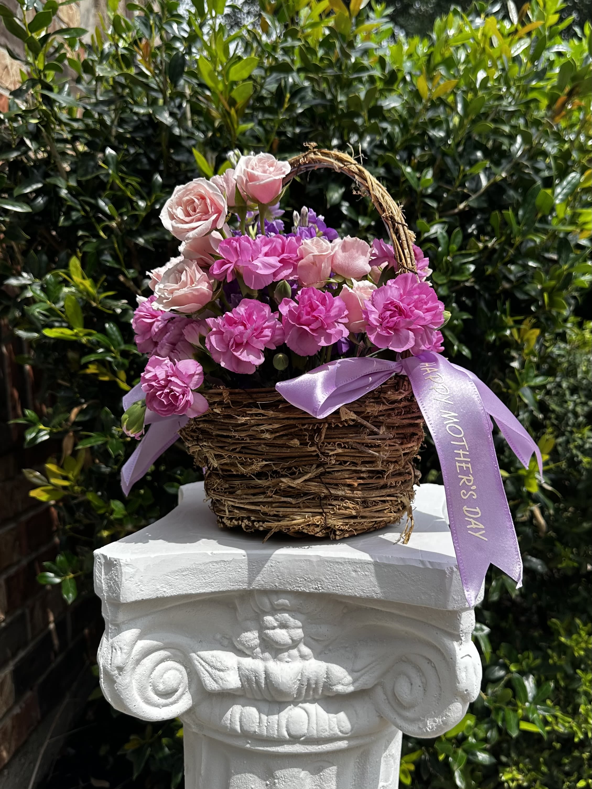  Love - Basket