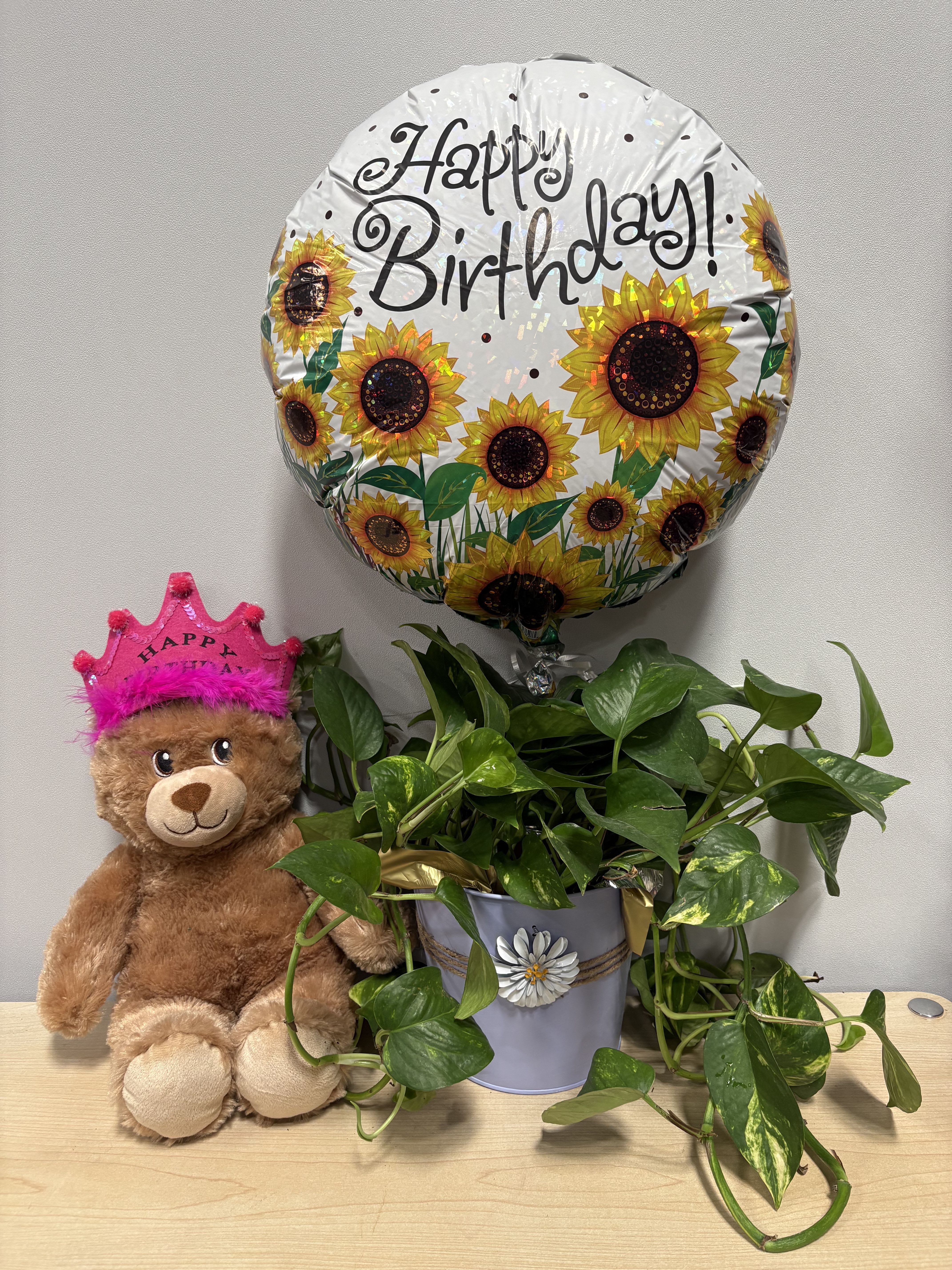 Birthday Crown Bear Trio - As shown 