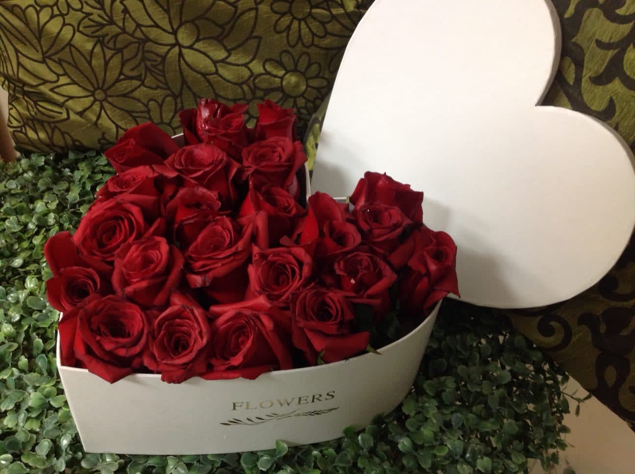 KEEP MY HEART - WHITE HEART SHAPE BOX WITH 24 RED ROSES, PERFECT TO VALENTINES DAY  Flowers and similar colors