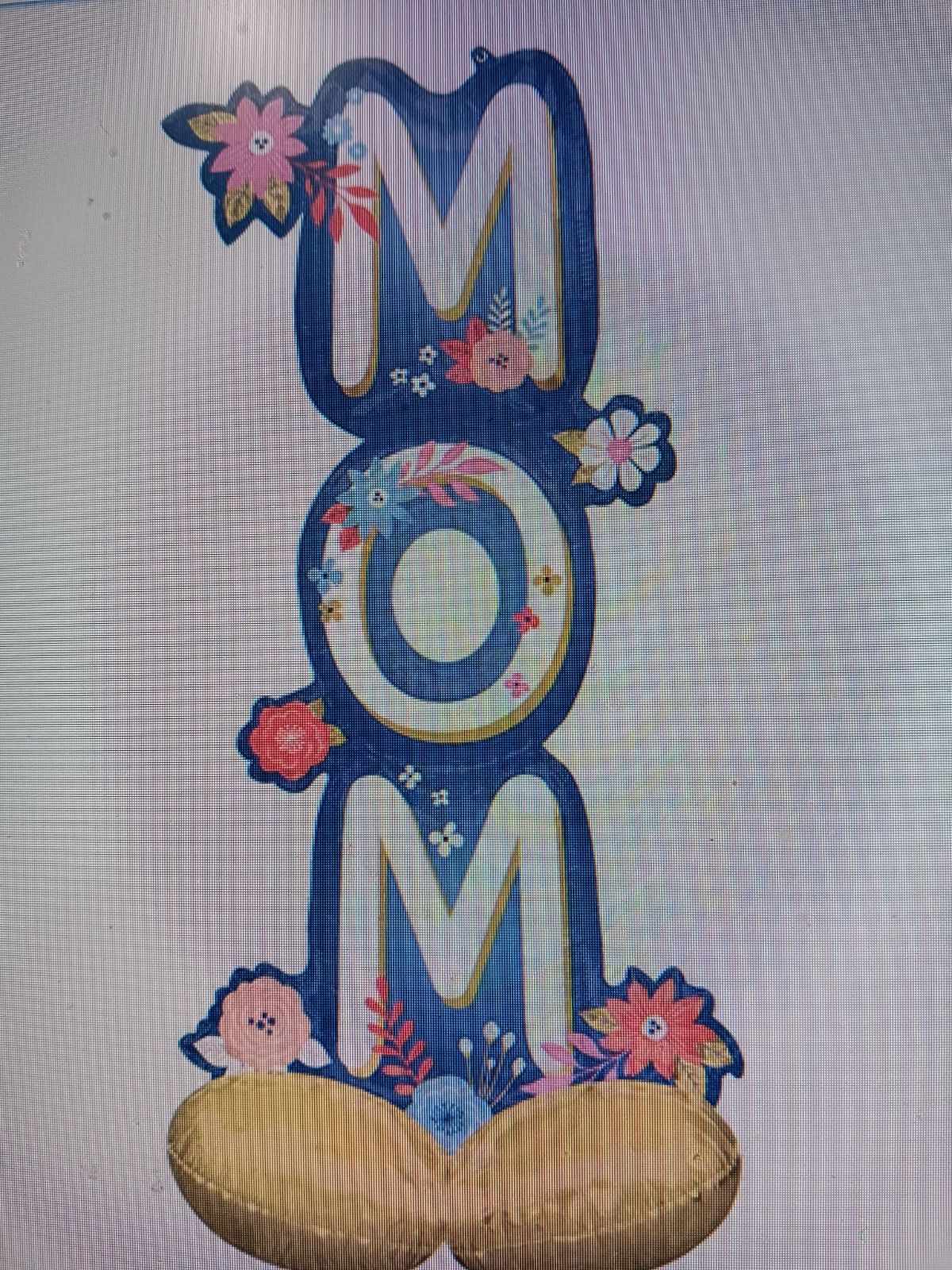 Mothers' Day Standup Balloon Mothers' Day Standup Balloon - Mothers' Day balloon you can pair to any balloon bouquet or floral arrangement.
